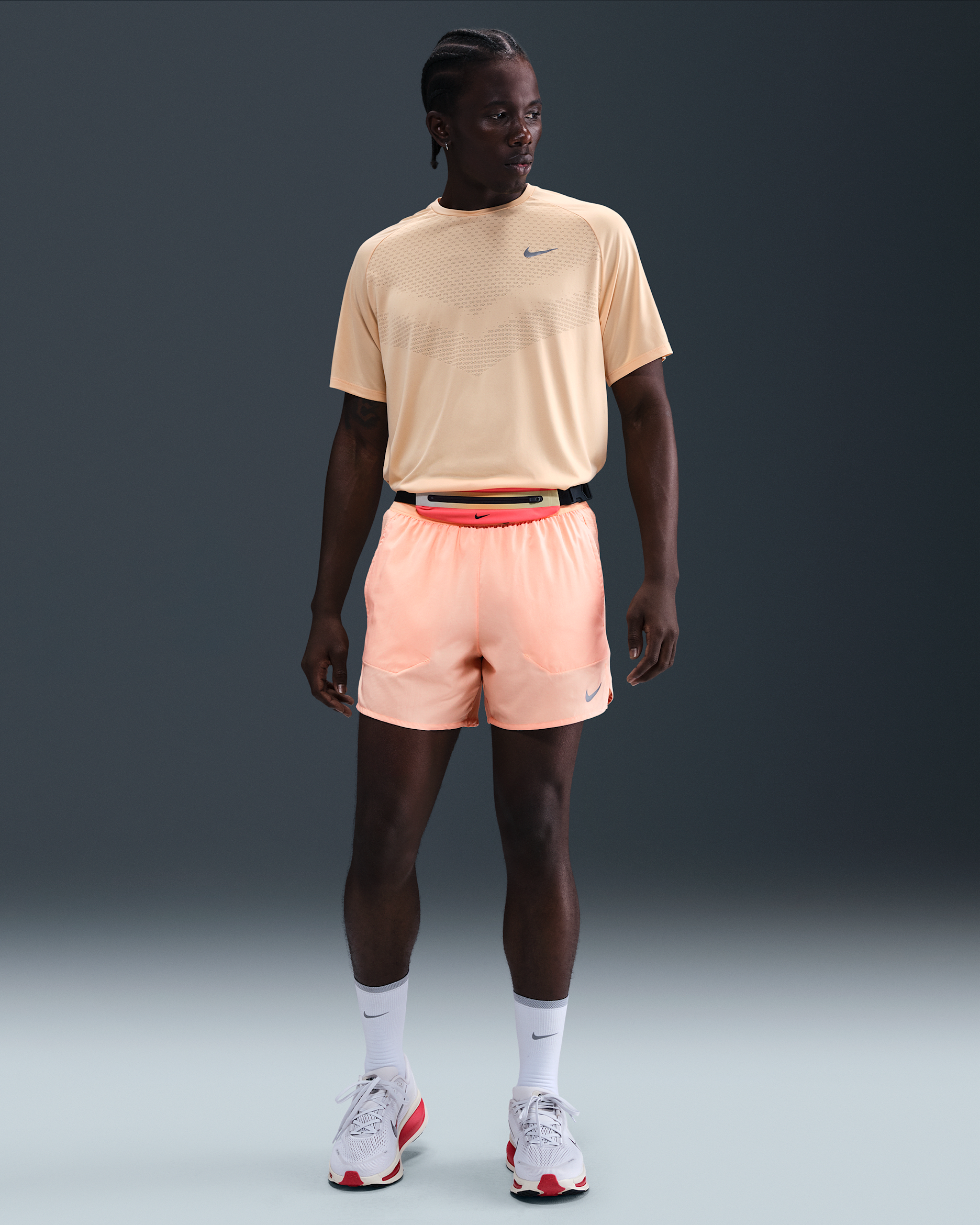 Nike Stride Men's Dri-FIT 13cm (approx.) Brief-Lined Running Shorts - Orange Chalk/Black