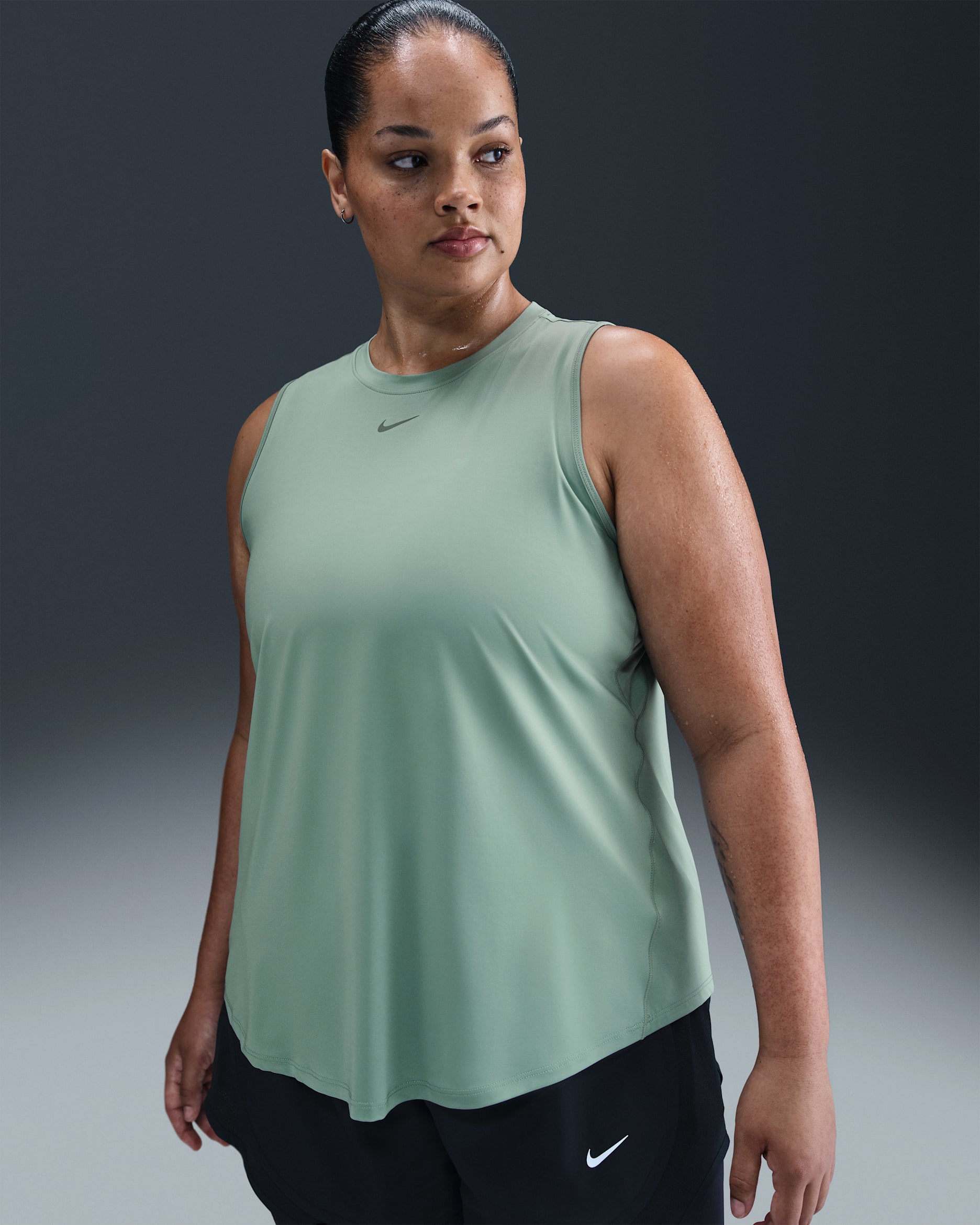Nike One Classic Women's Dri-FIT Tank Top (Plus Size) - Cannon/White
