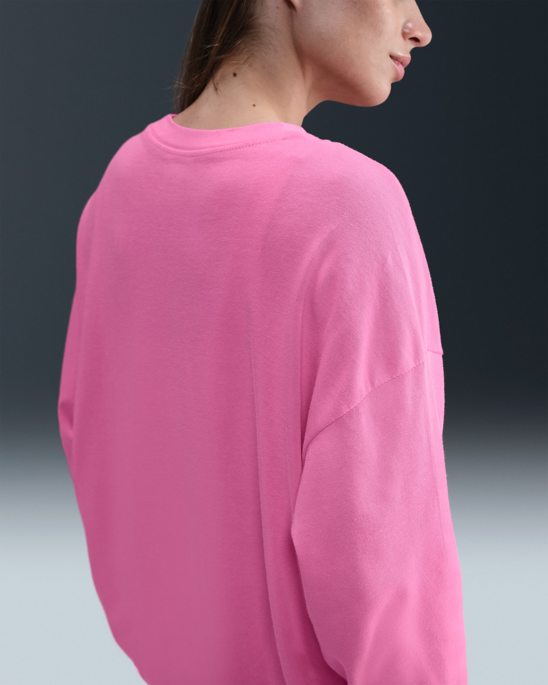 Nike Sportswear Essential Women's Oversized Long-Sleeve T-Shirt