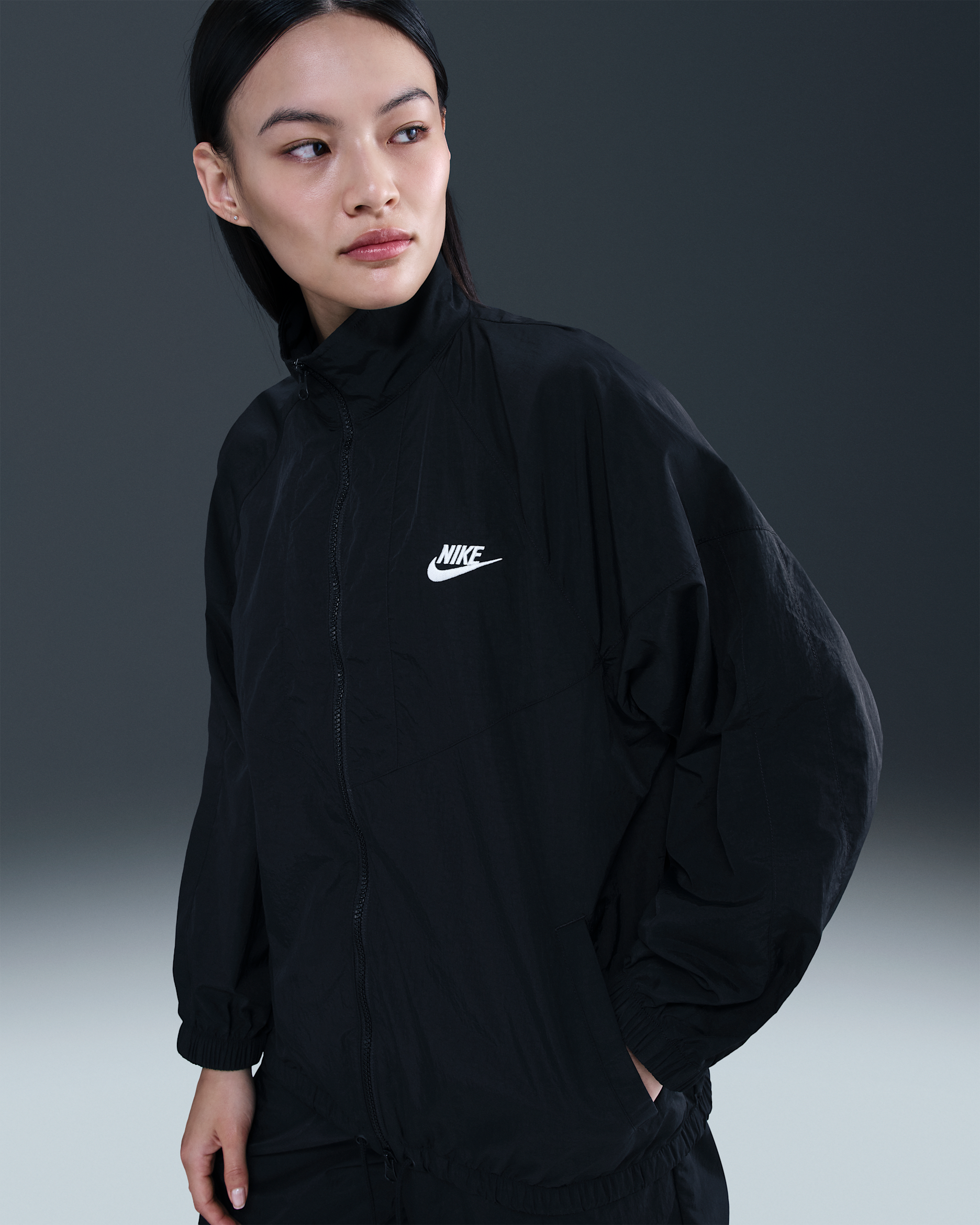 Nike Sportswear Windrunner Women's Oversized Jacket - Black/Black/Sail