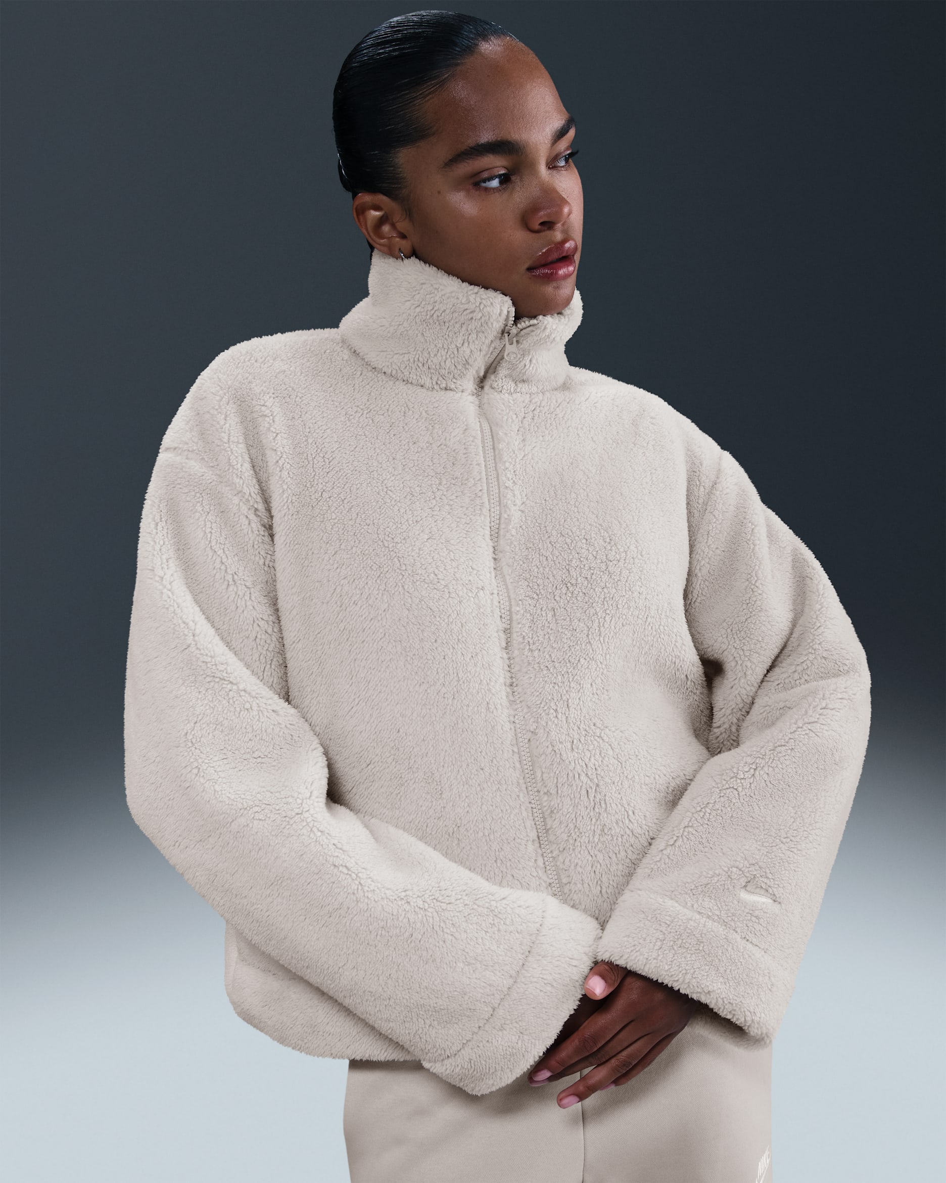 Nike Sportswear Essential Women's High-Pile Fleece Jacket - Light Bone/Sail