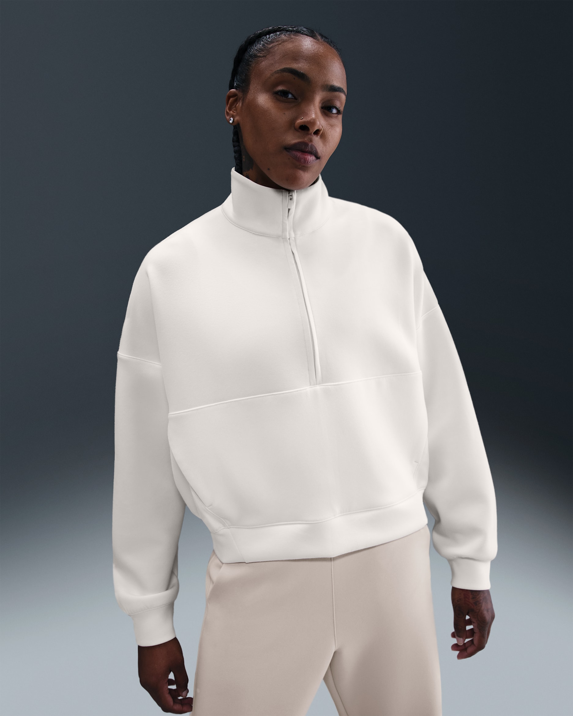 Playera Dri-FIT oversized de medio cierre para mujer Nike 24.7 ImpossiblySoft - Vela/Hueso claro