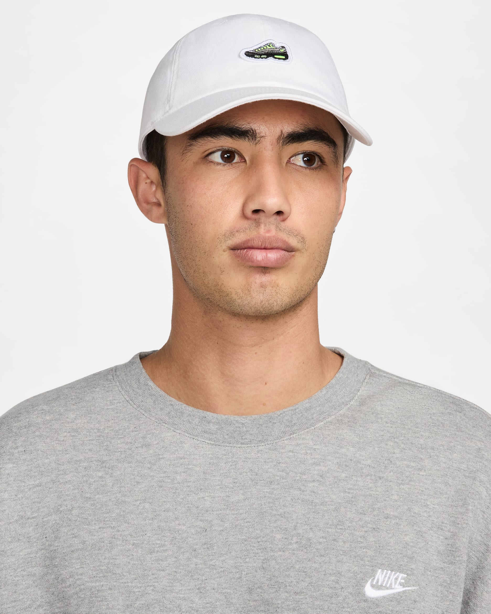 Εύκαμπτο jockey καπέλο Nike Club - Λευκό