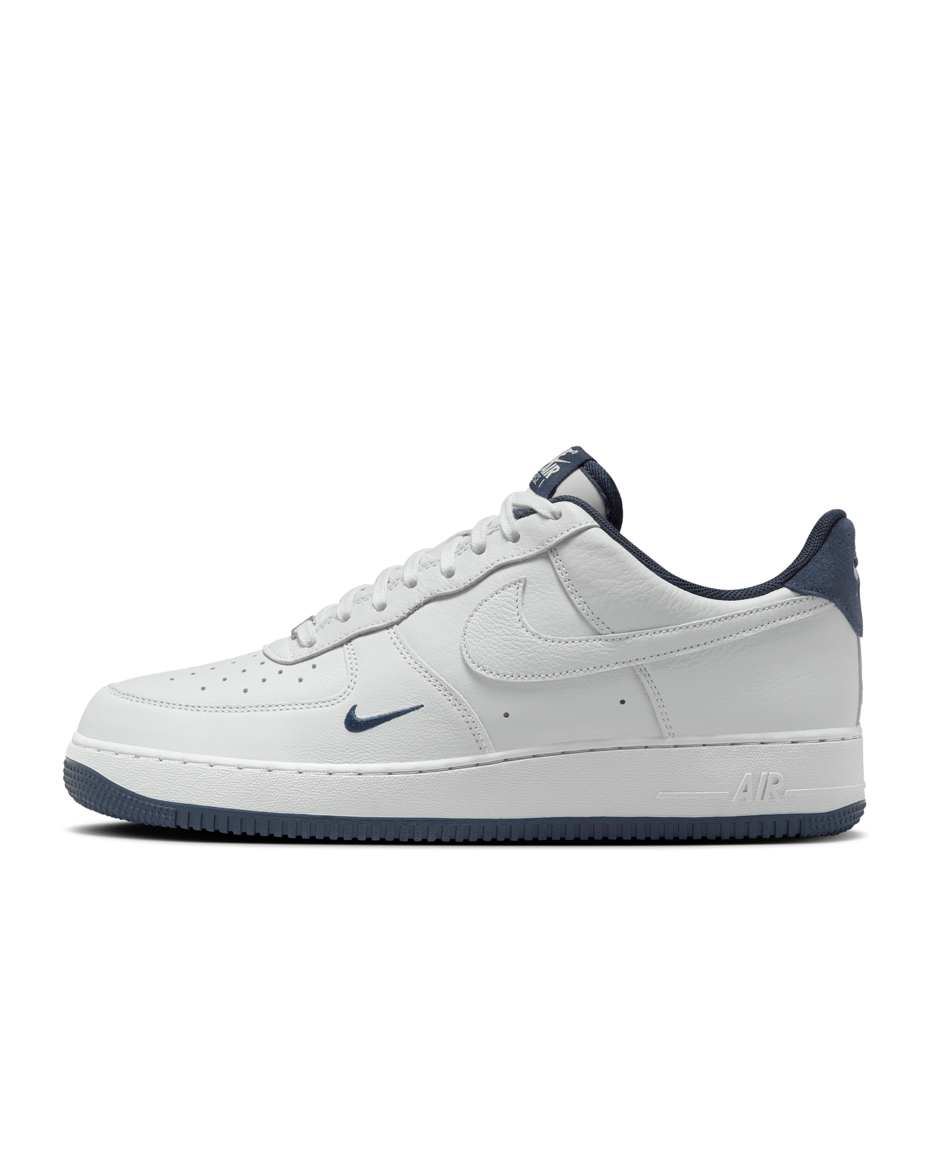 ナイキ エア フォース 1 '07 LV8 メンズシューズ - フォトンダスト/オブシディアン/フォトンダスト