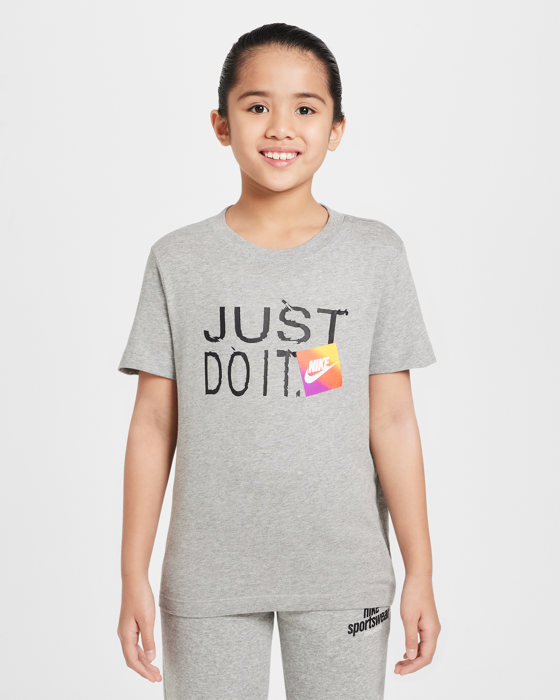 Playera para niños talla grande Nike Sportswear - Gris oscuro jaspeado
