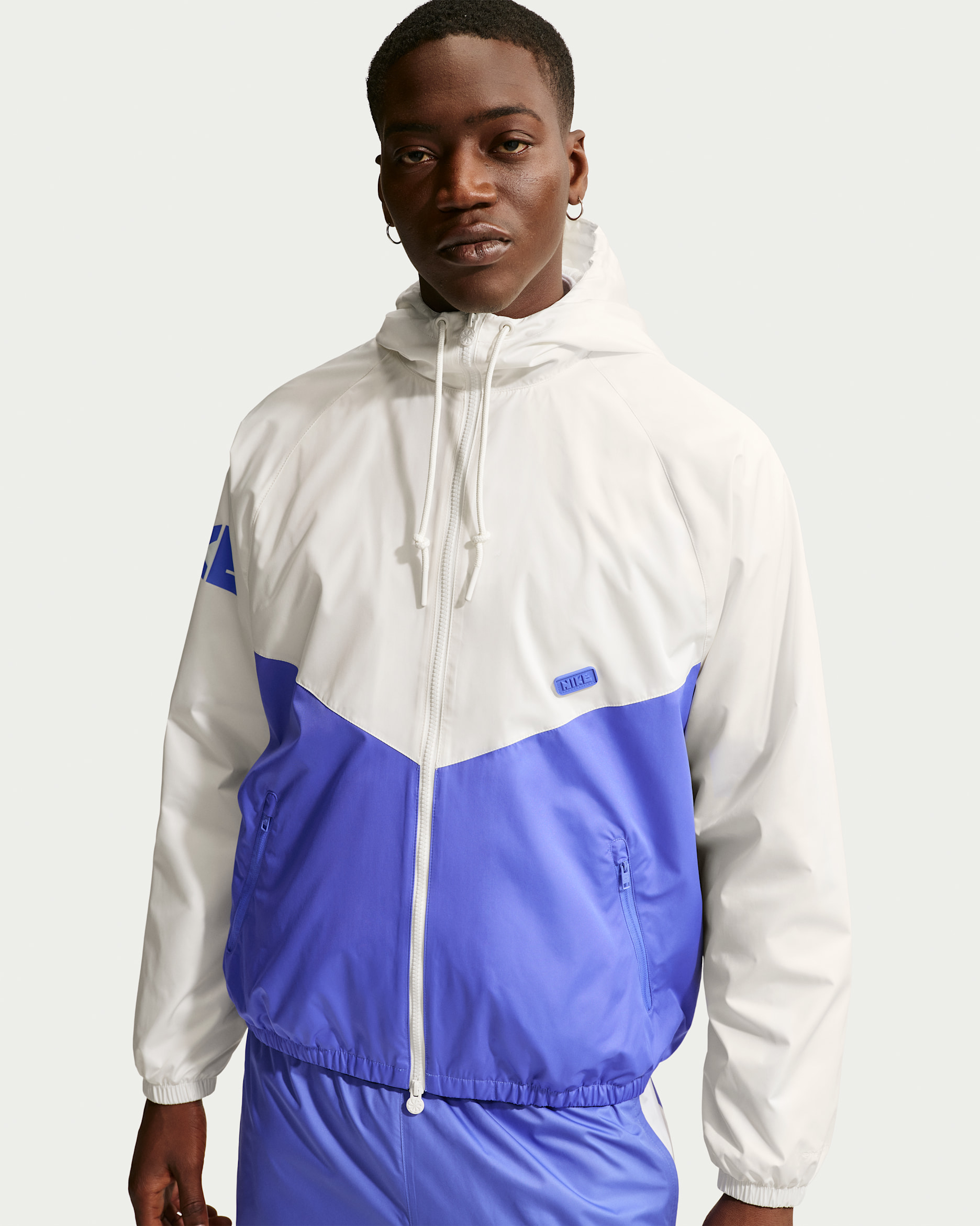 Nike Windrunner Men's Graphic Woven Jacket - Sail/Sapphire/Sapphire