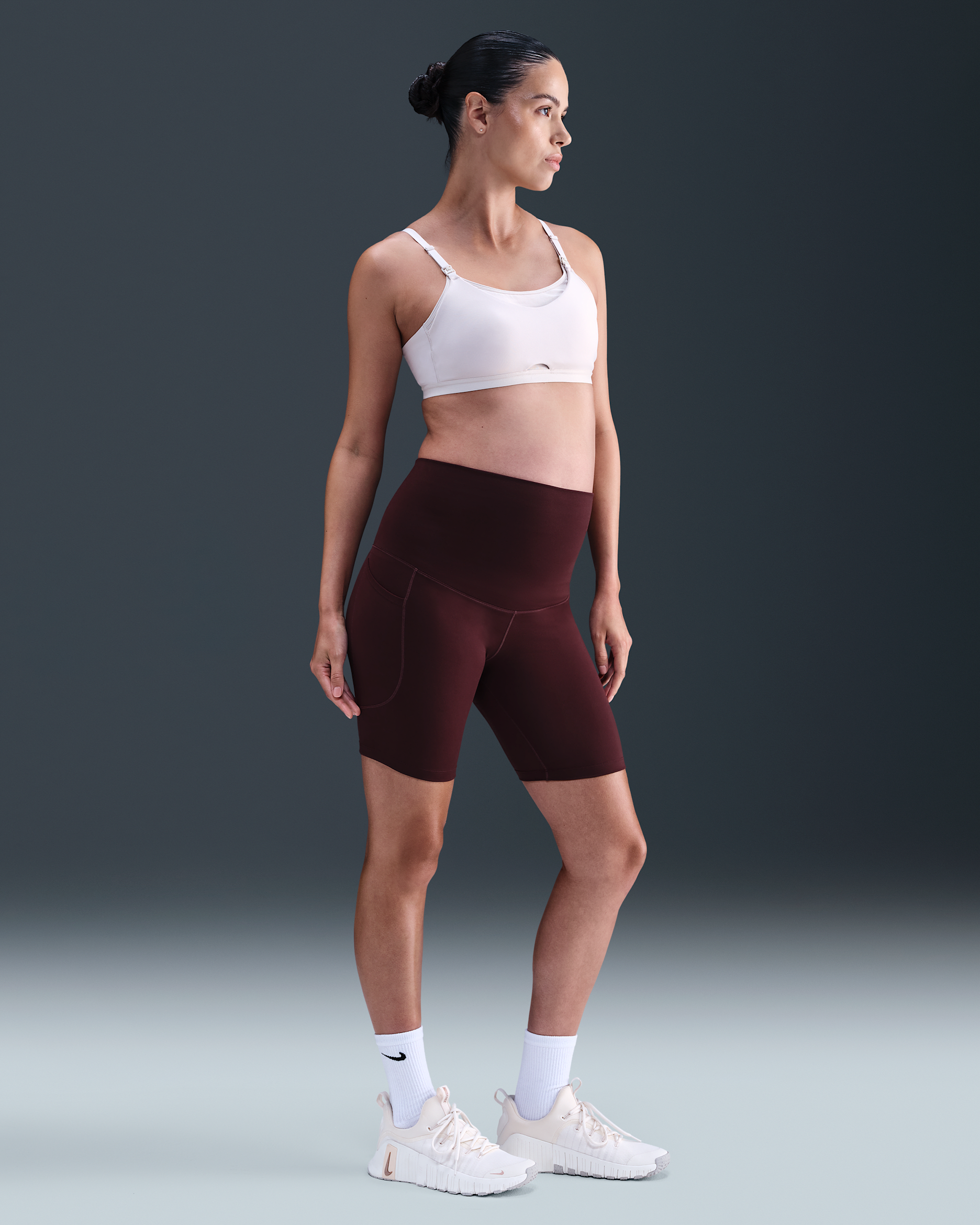 Nike (M) One Women's Dri-FIT High-Waisted 20.5cm (approx.) Biker Shorts With Pockets (Maternity) - Burgundy Crush