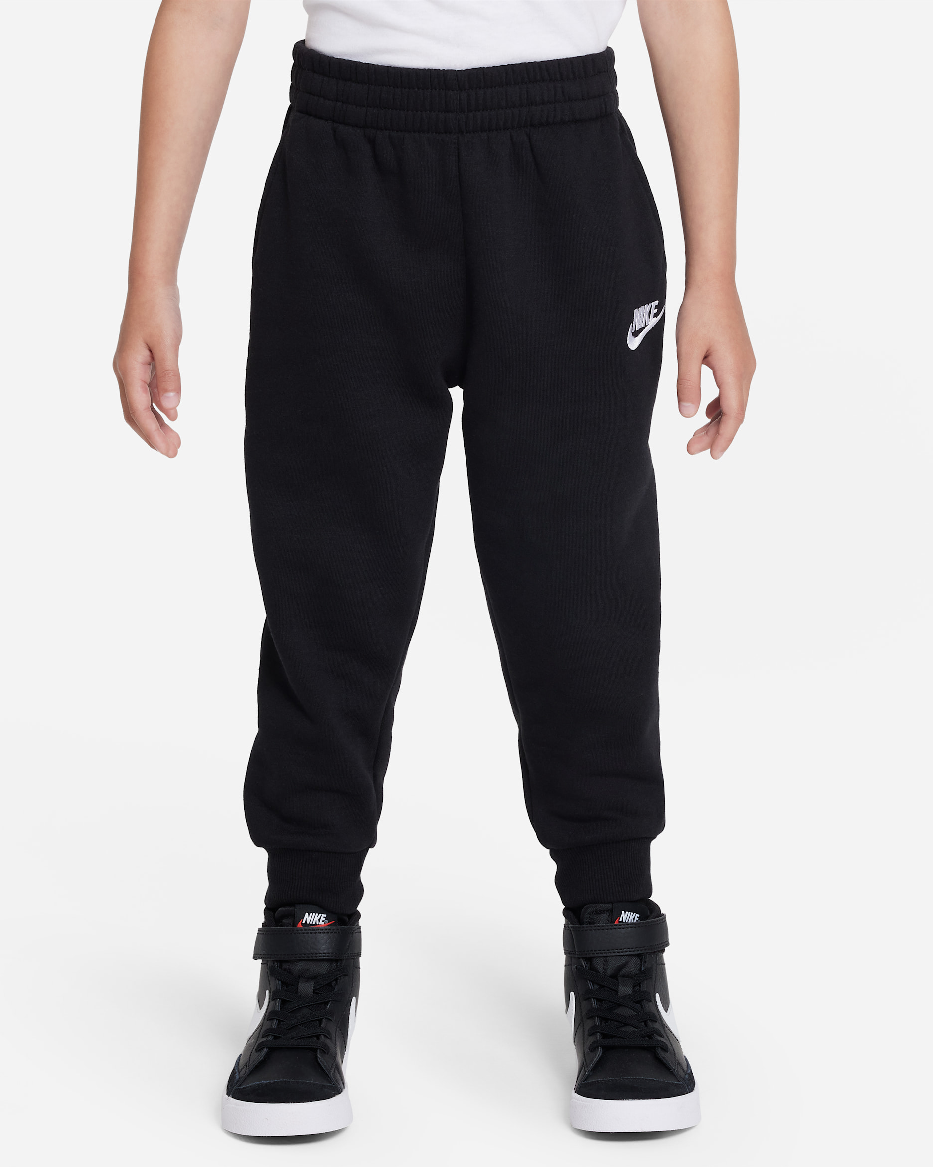 Bluza z kapturem i zamkiem na całej długości dla maluchów Nike Sportswear Club Fleece - Czerń