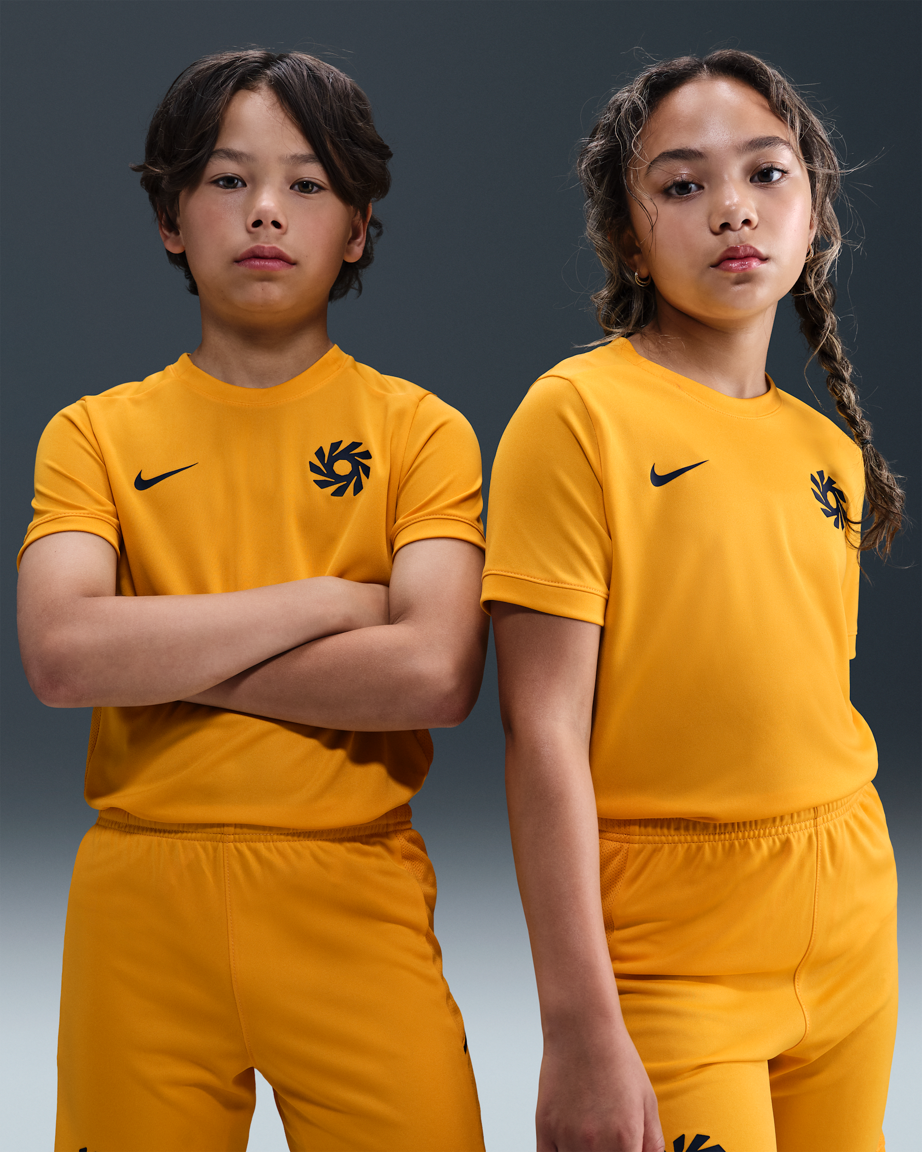 Erling Haaland Academy Older Kids' Dri-FIT Short-Sleeve Football Top - University Gold/University Gold/Blackened Blue/Blackened Blue
