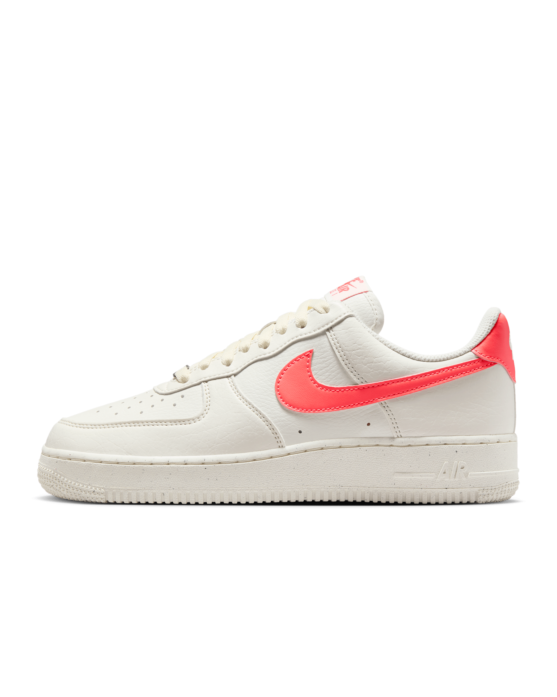 Tenis para mujer Nike Air Force 1 '07 Next Nature - Vela/Lava cálido/Plata metalizado/Vela