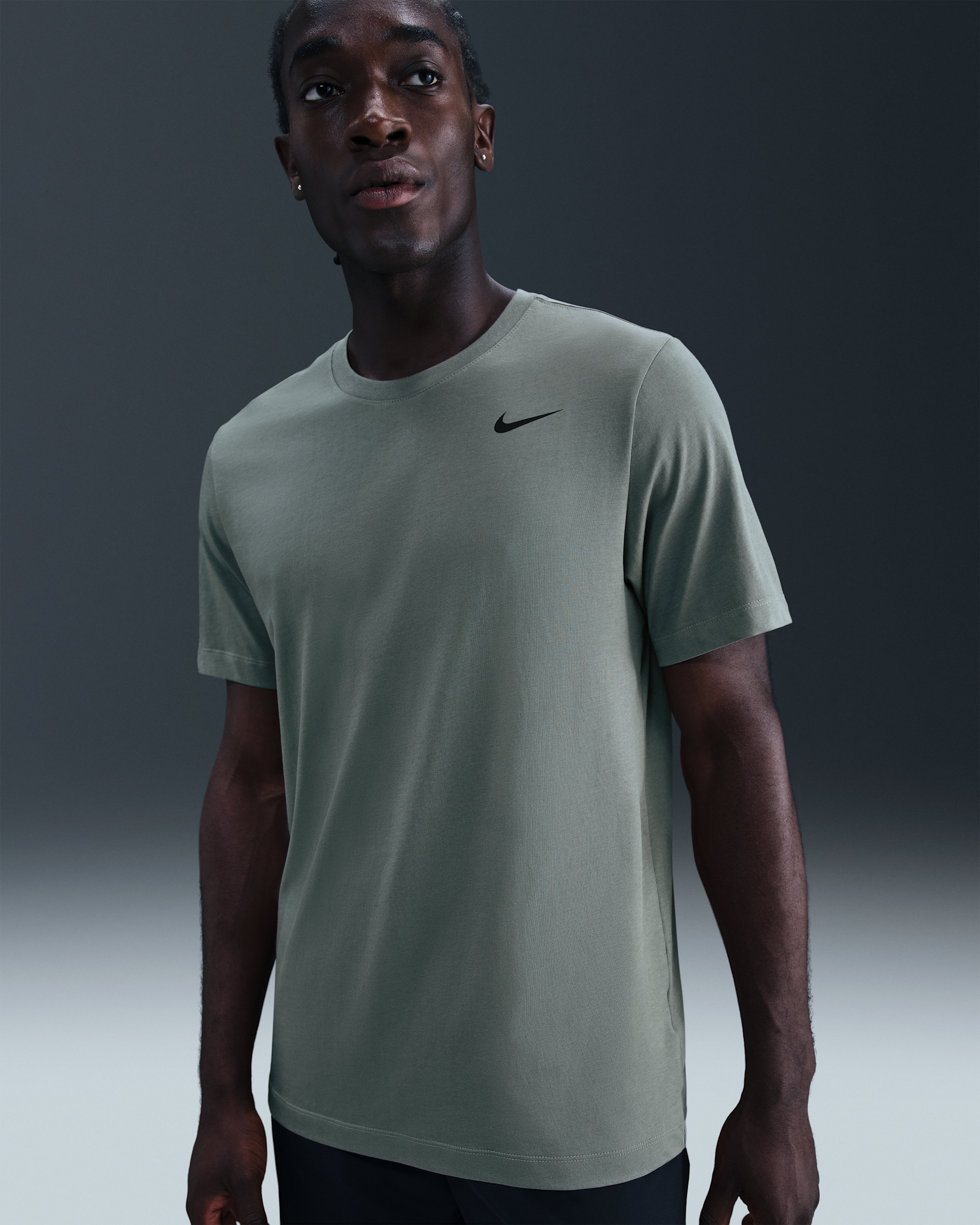 Nike Dri-FIT Fitness-T-Shirt für Herren - Clay Green/Schwarz