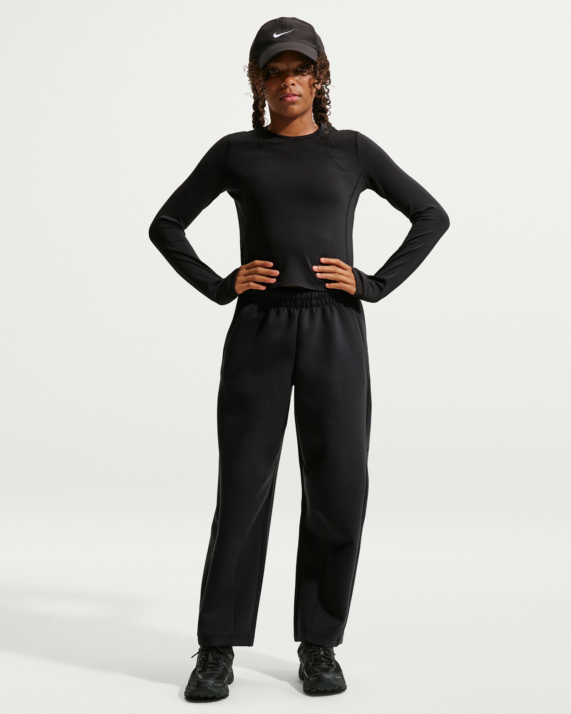 Nike MAVN Girls' High-Rise Therma-FIT Knit Trousers - Black/Black/Black