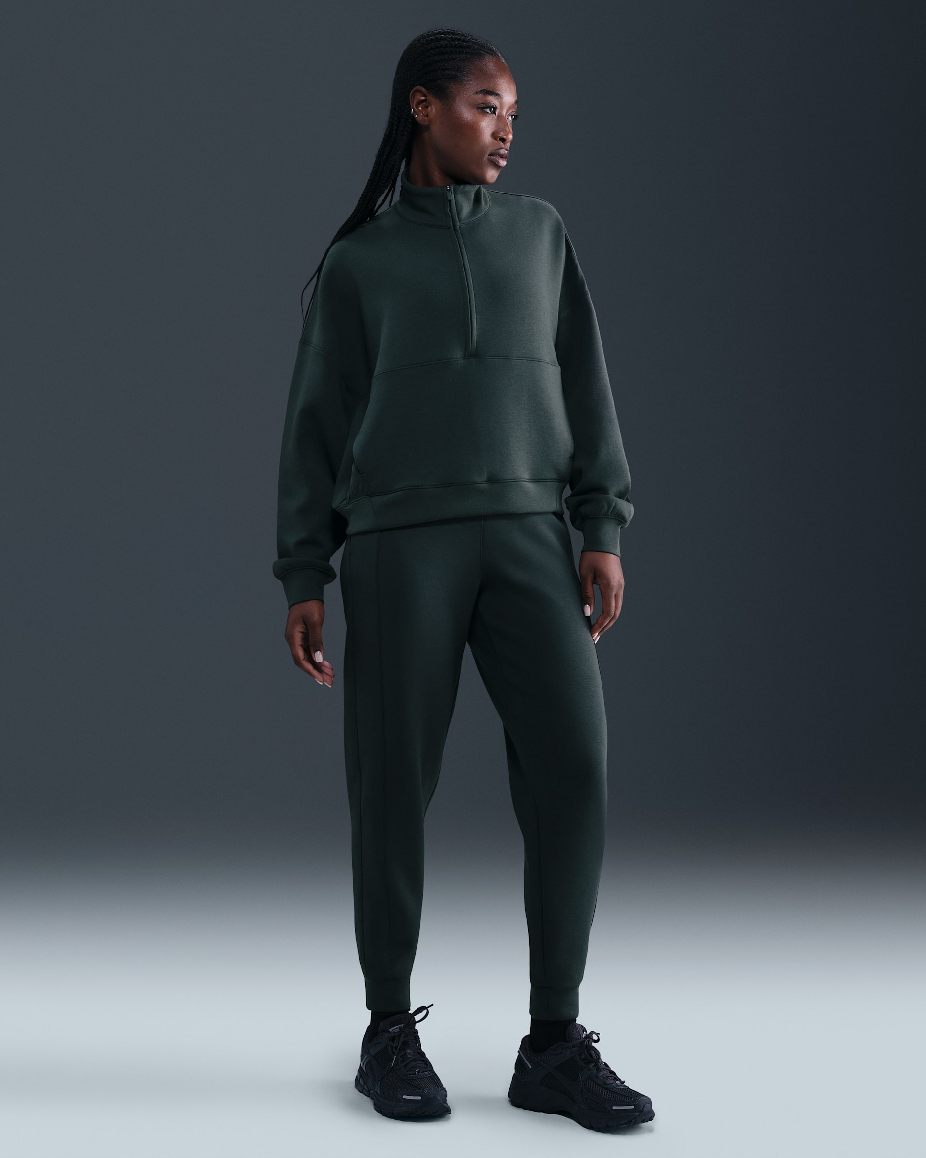 Nike 24.7 ImpossiblySoft Women's Dri-FIT Mid-Rise Joggers - Seaweed/Black Spruce