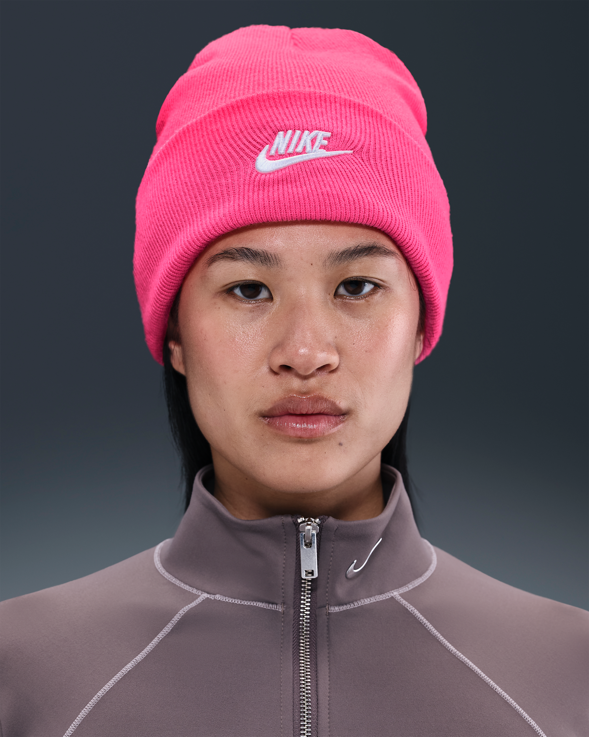 Nike Peak Futura Beanie - Hyper Pink/Weiß