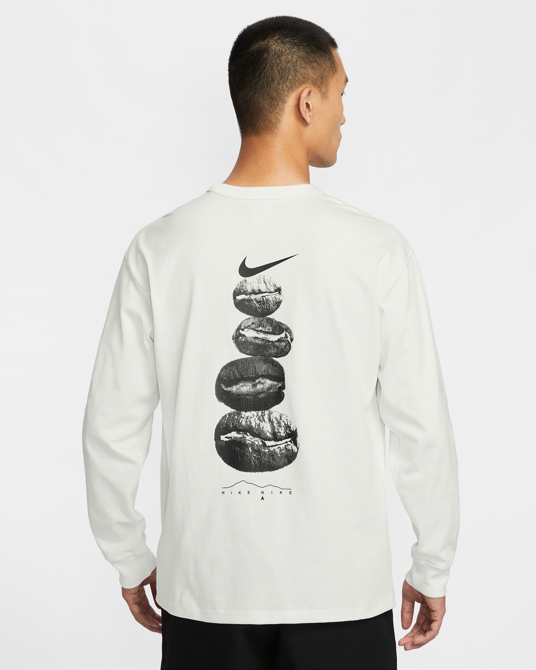 Nike Sportswear Premium Men's Long-Sleeve T-Shirt - Summit White