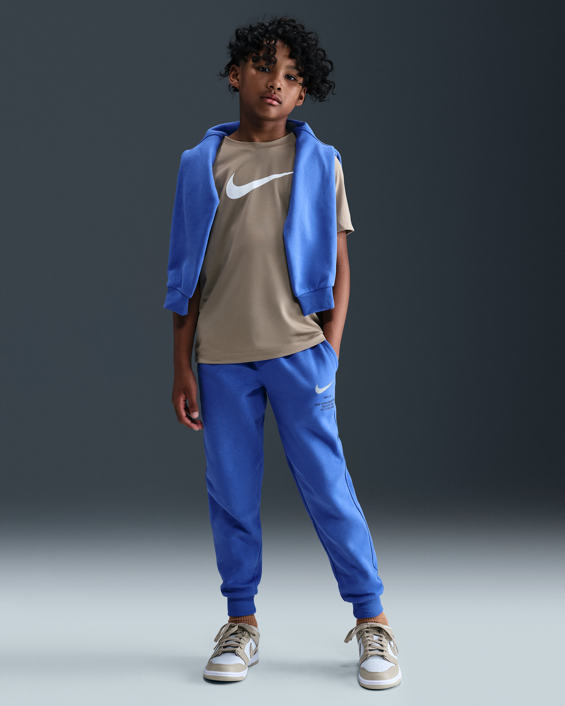 Nike Sportswear Older Kids' (Boys') Fleece Joggers - Comet Blue/Light Smoke Grey