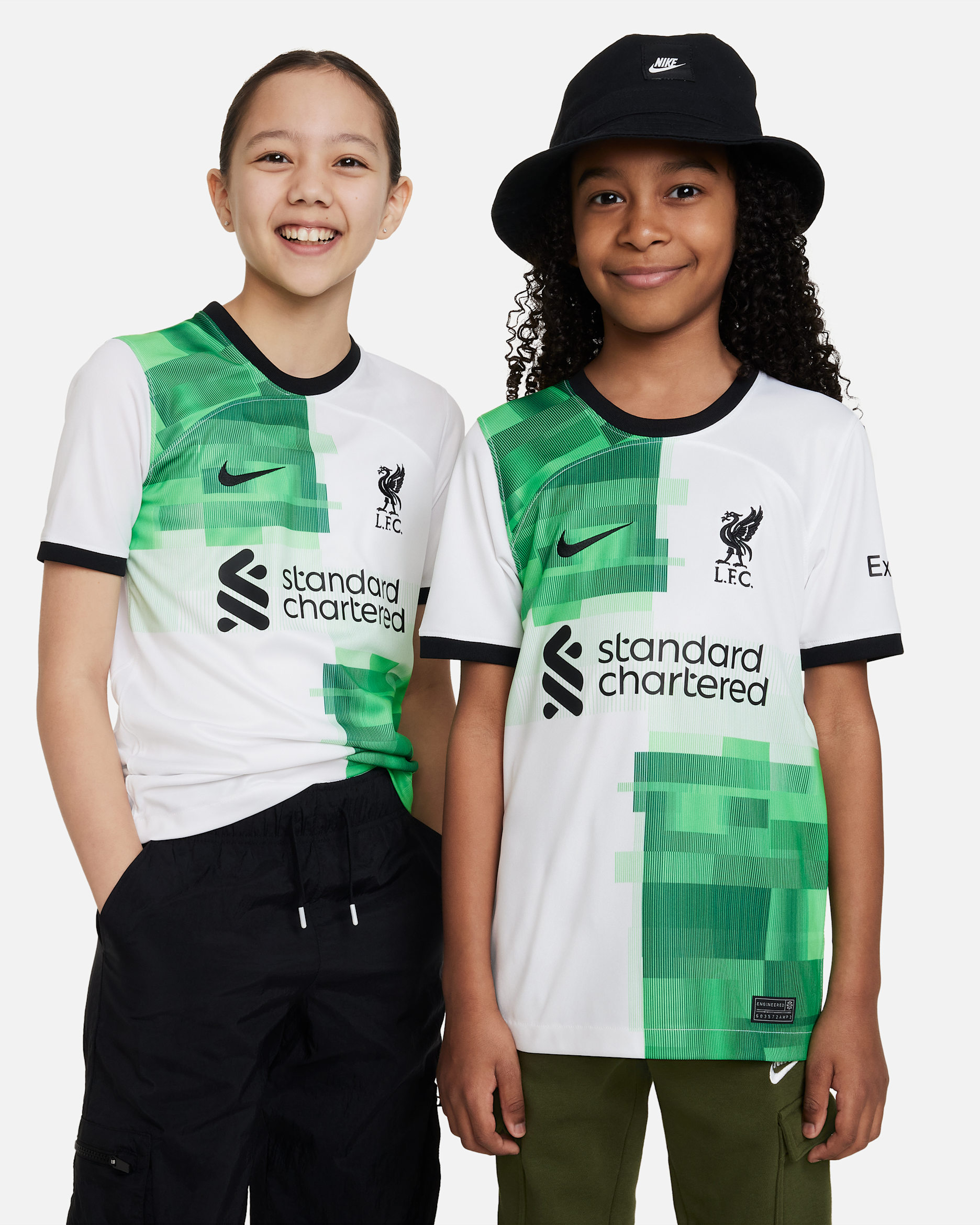 Liverpool F.C. 2023/24 Stadium Away Older Kids' Nike Dri-FIT Football Shirt - White/Green Spark/Black