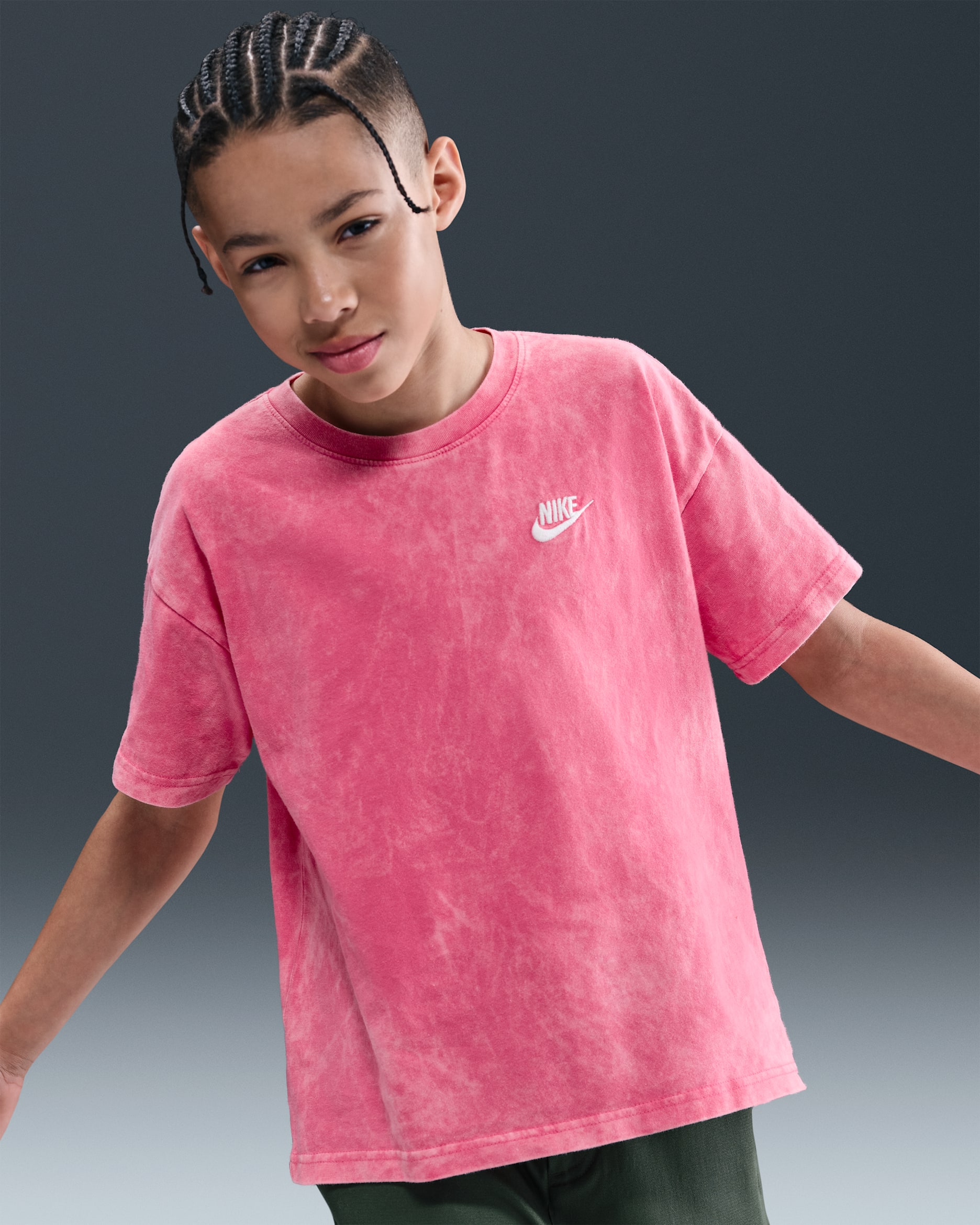 Nike Sportswear Club Big Kids' T-Shirt - Pinksicle