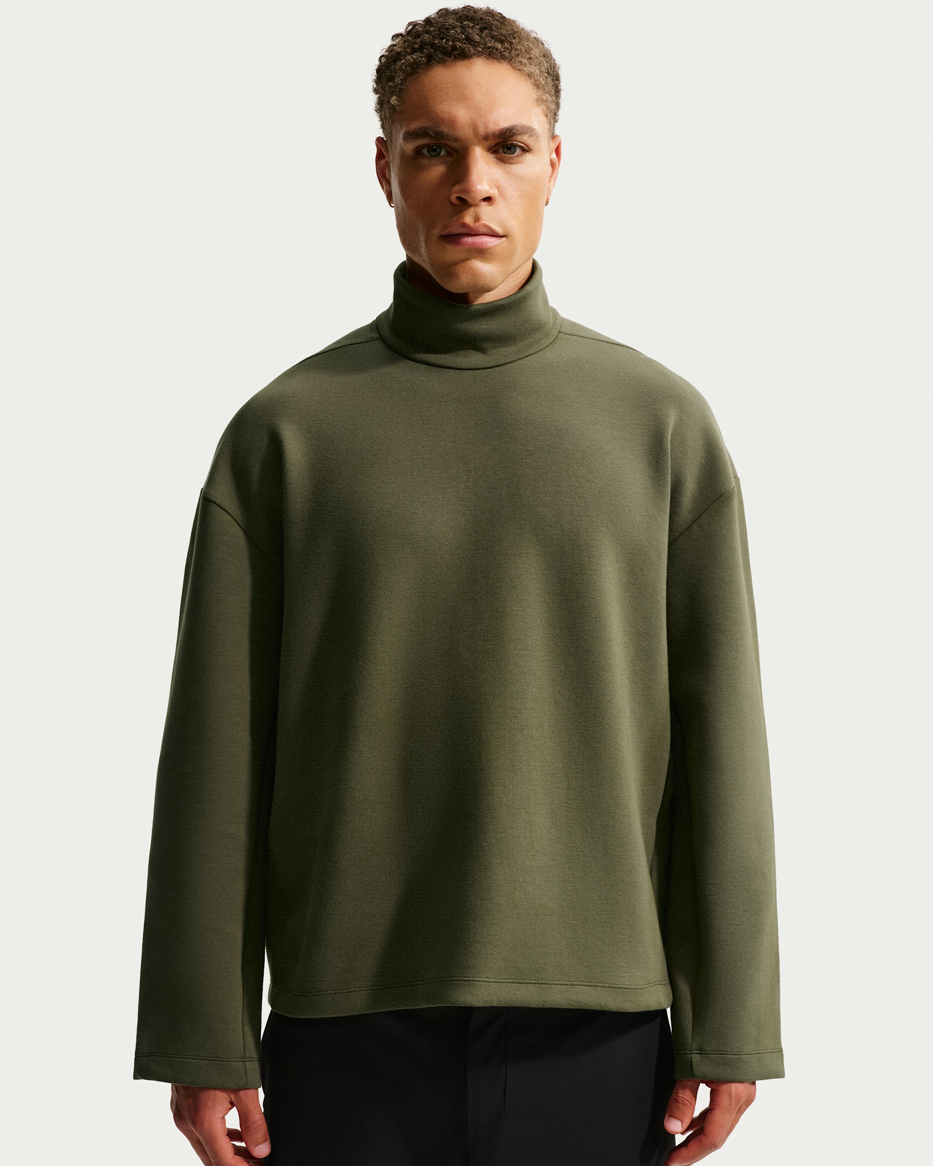 Nike 24.7 ImpossiblySoft Men's Dri-FIT Turtleneck - Cargo Khaki/Sequoia