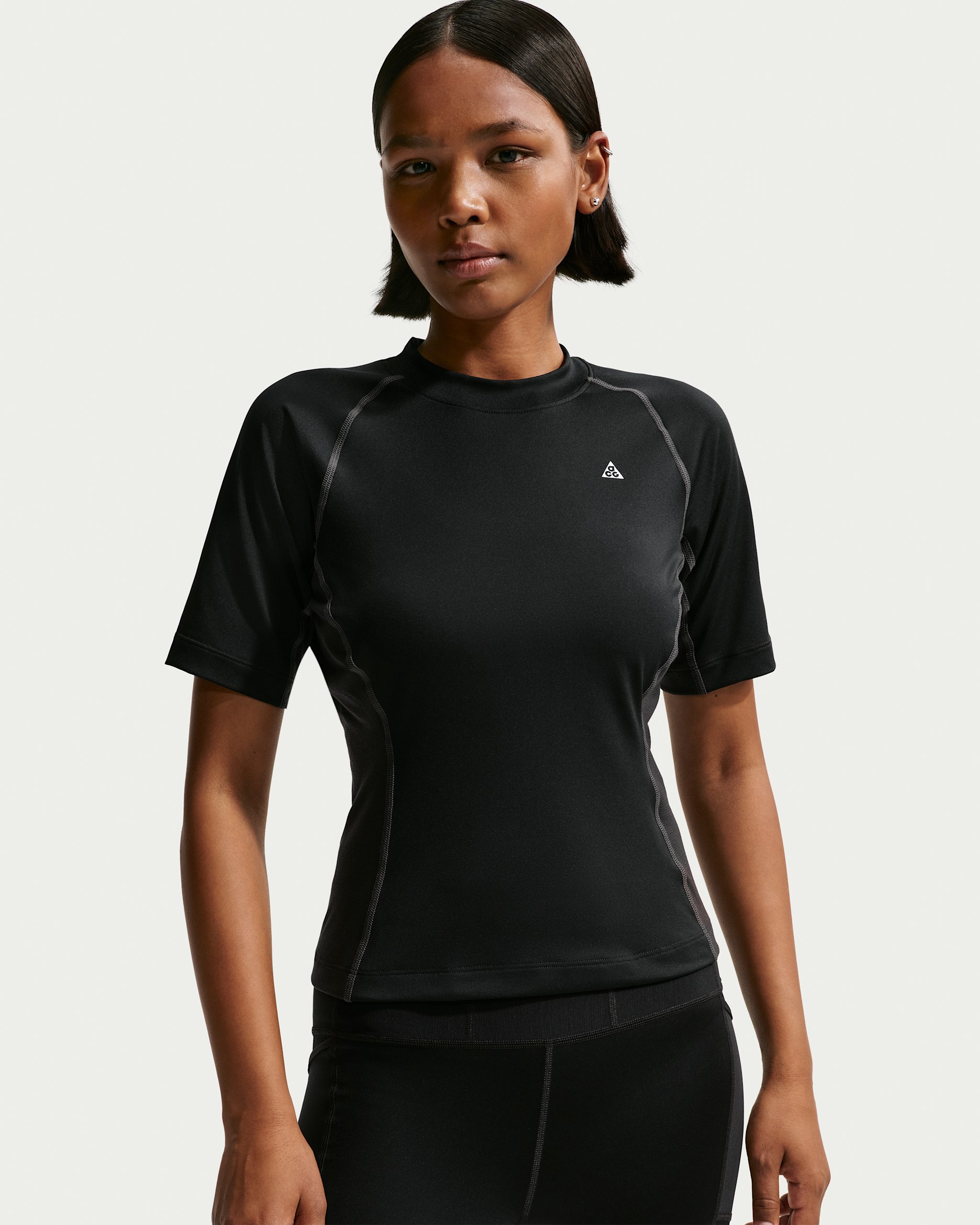 Nike ACG "Wildsee" Women's Dri-FIT Short-Sleeve Base Layer Top - Black/Anthracite/Summit White