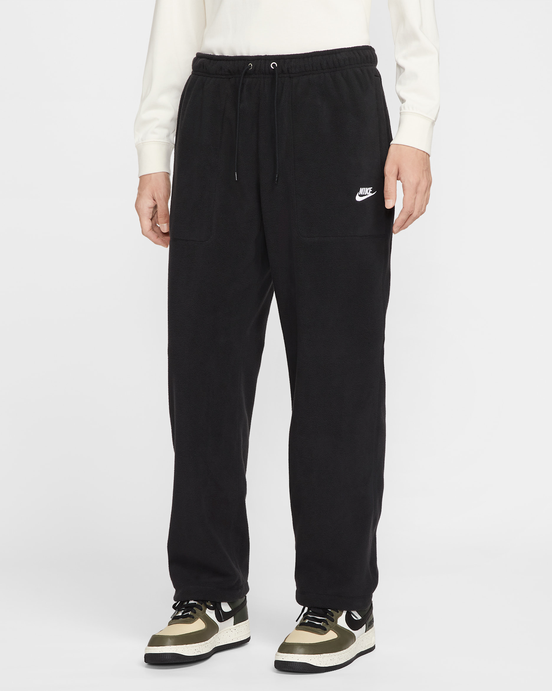 나이키 스포츠웨어 클럽 남성 윈터라이즈드 팬츠 - 블랙/화이트