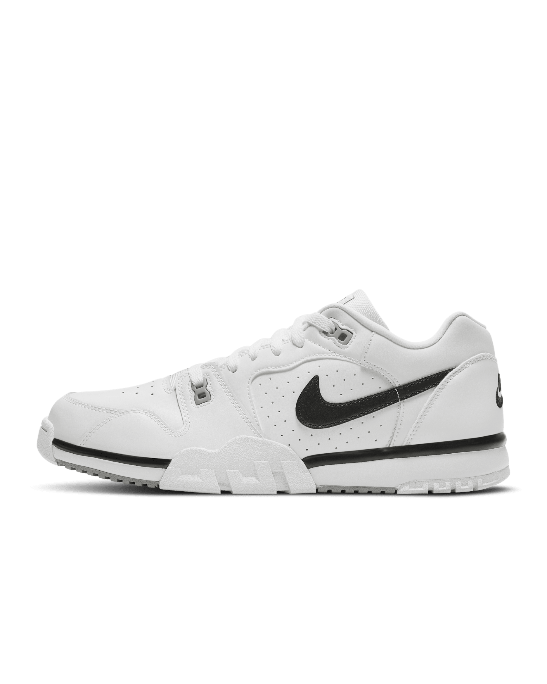 Nike Cross Trainer Low Men's Shoes - White/Particle Grey/Black