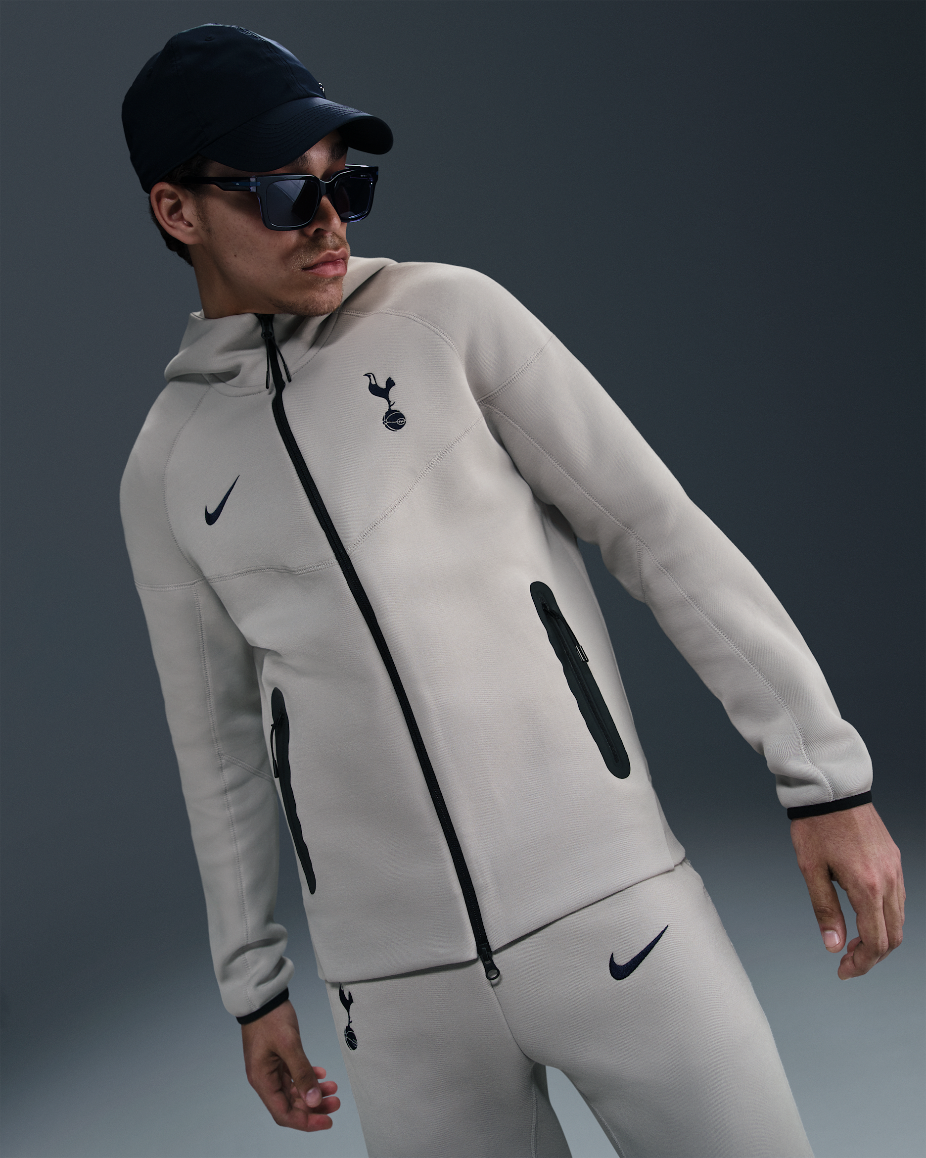 Sudadera de fútbol con gorro Nike de tejido Fleece de cierre completo para hombre Tottenham Hotspur Tech Windrunner - Mena de hierro claro/Azul binario