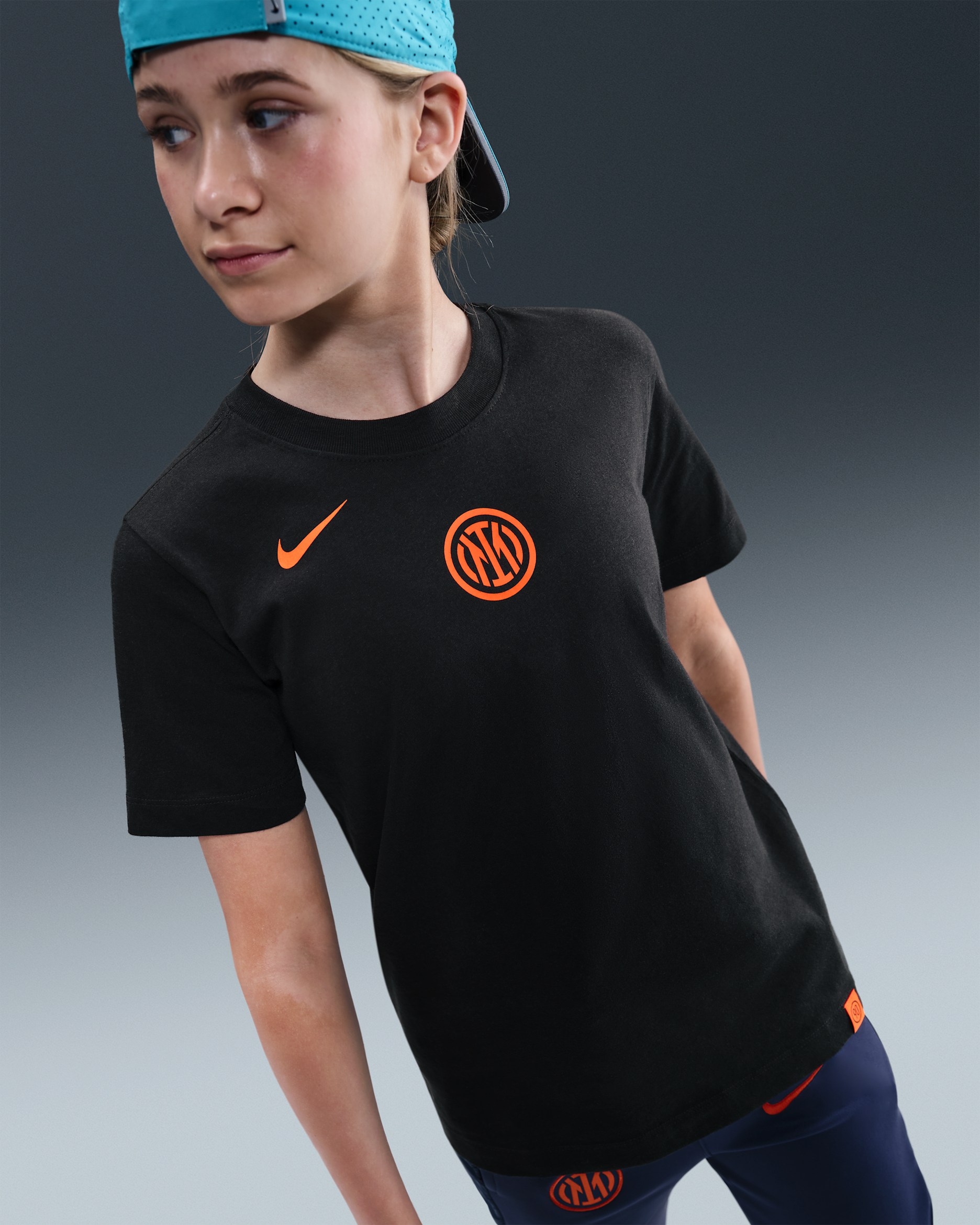 Inter Milan Older Kids' Nike Total 90 Football T-Shirt - Black