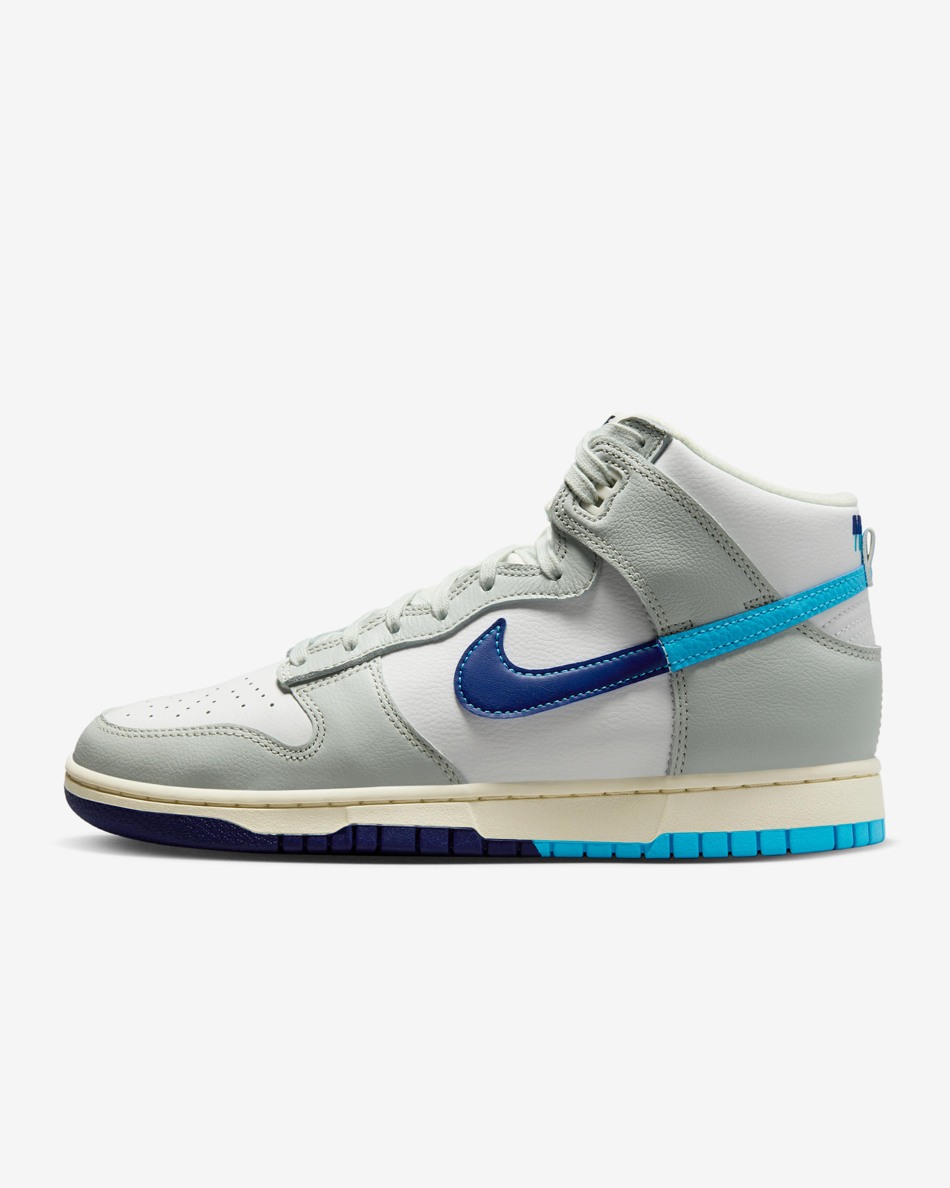 Nike Dunk High Retro SE Men's Shoes - Summit White/Deep Royal Blue/Light Silver/Baltic Blue