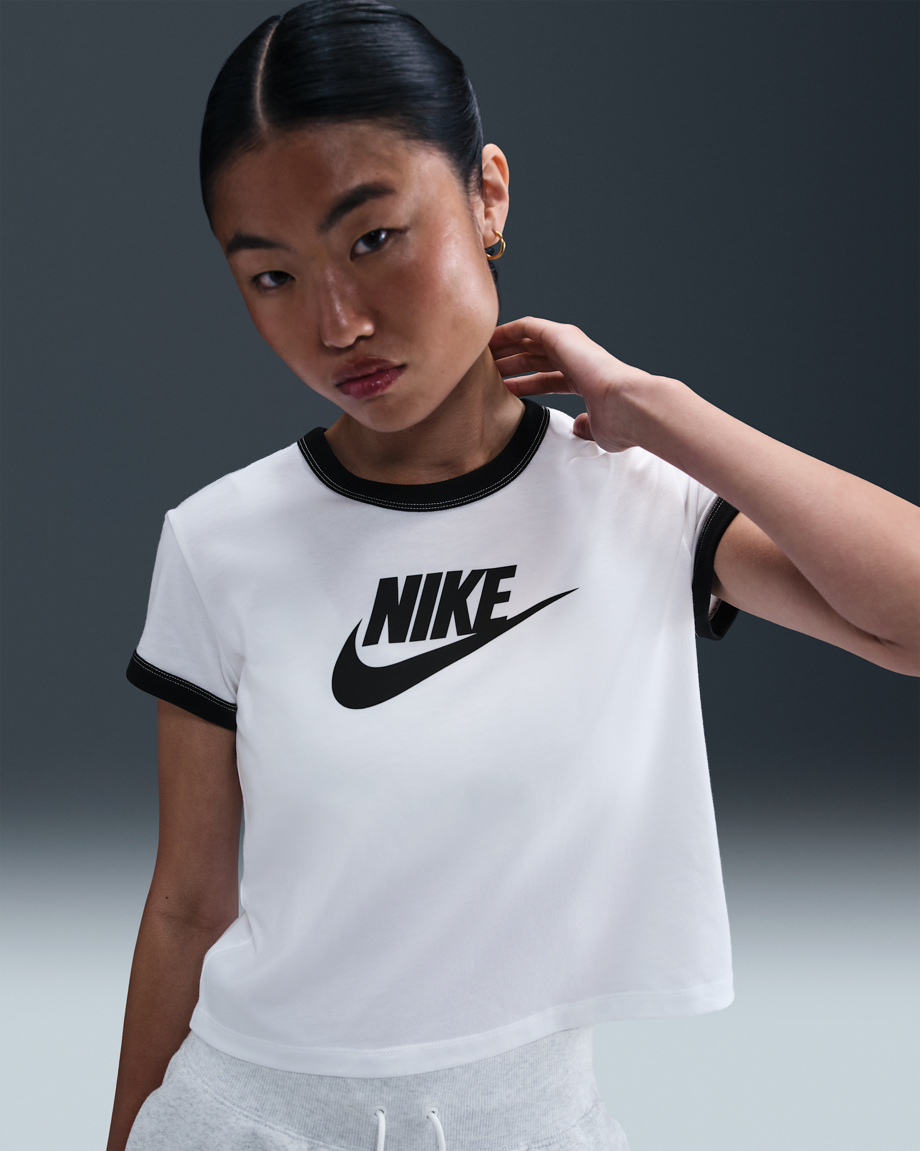 Nike Sportswear Women's Short-Sleeve Ringer T-Shirt - White/Black