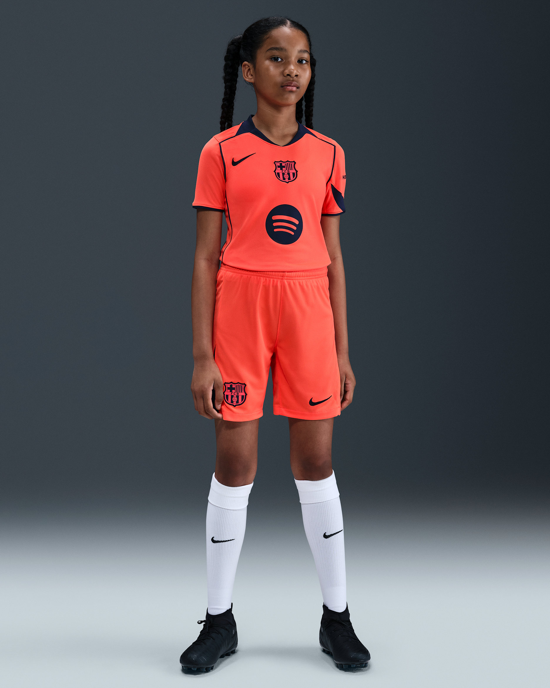 F.C. Barcelona 2025/26 Stadium Third Older Kids' Nike Dri-FIT Total 90 Football Replica Shorts - Bright Mango/Midnight Navy/Midnight Navy