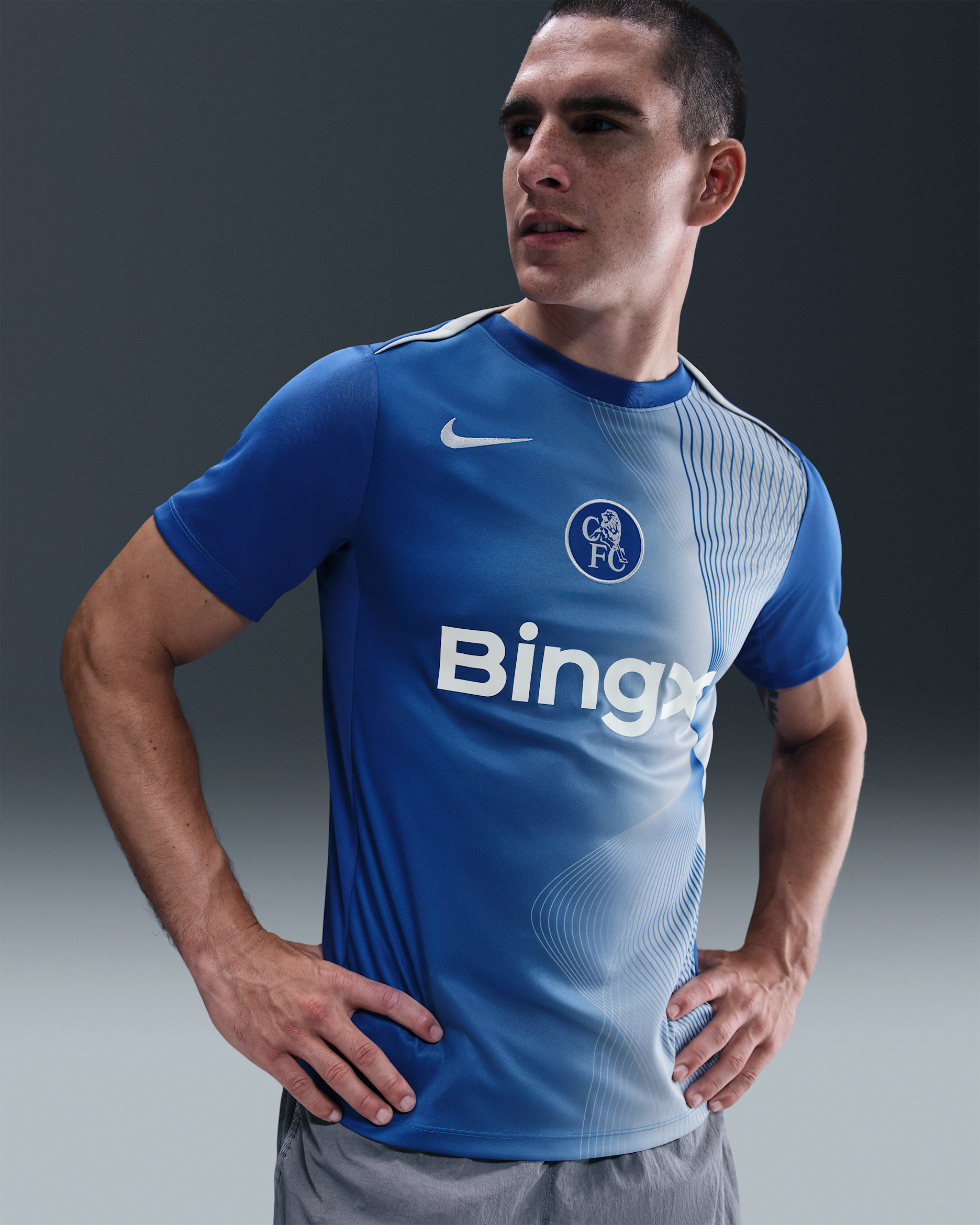 Chelsea F.C. Academy Pro Third Men's Nike Dri-FIT Total 90 Football Pre-Match Top - Game Royal/Field Silver/Field Silver