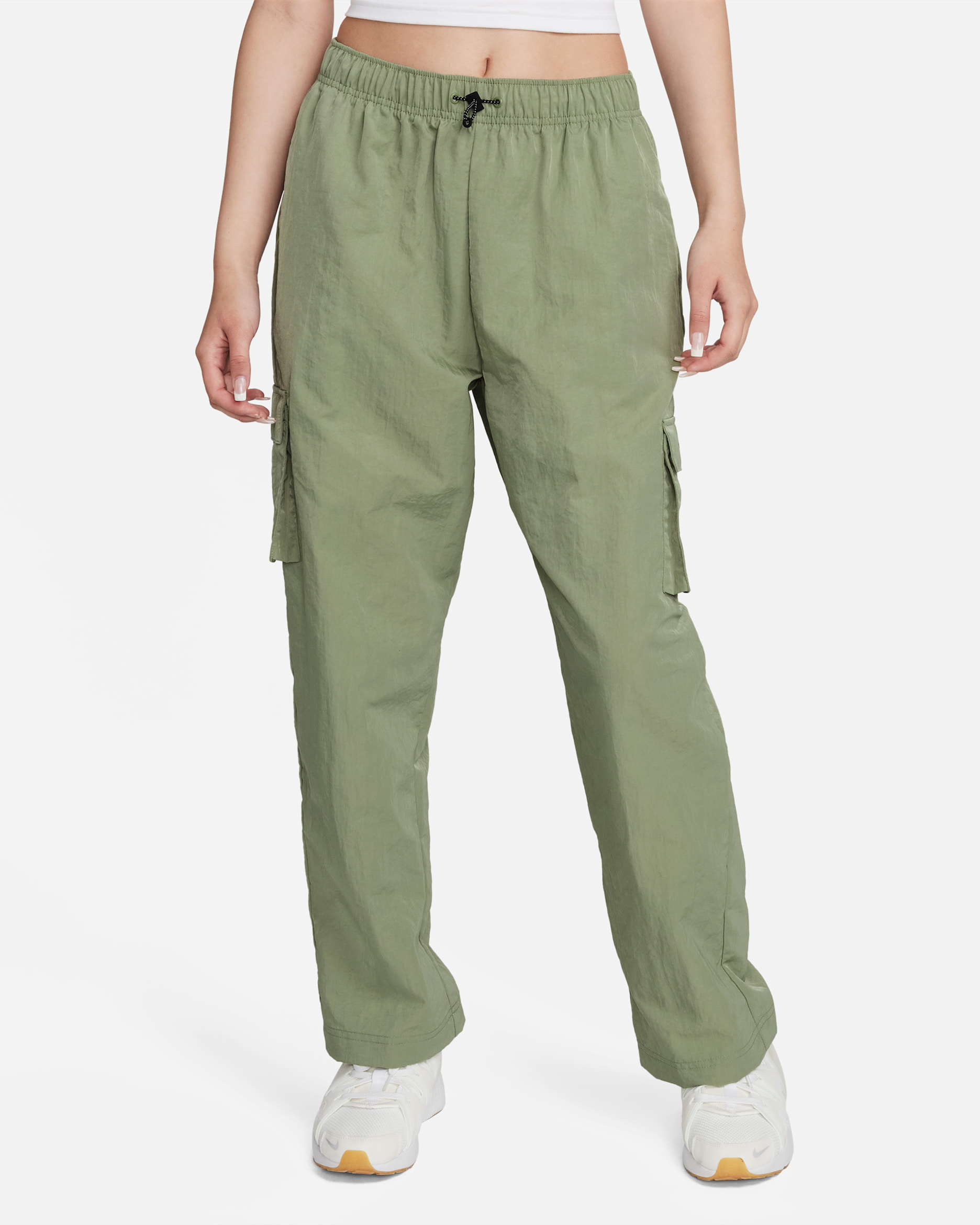 ナイキ スポーツウェア エッセンシャル ウィメンズ ハイライズ ウーブン カーゴ パンツ - オイルグリーン/ブラック