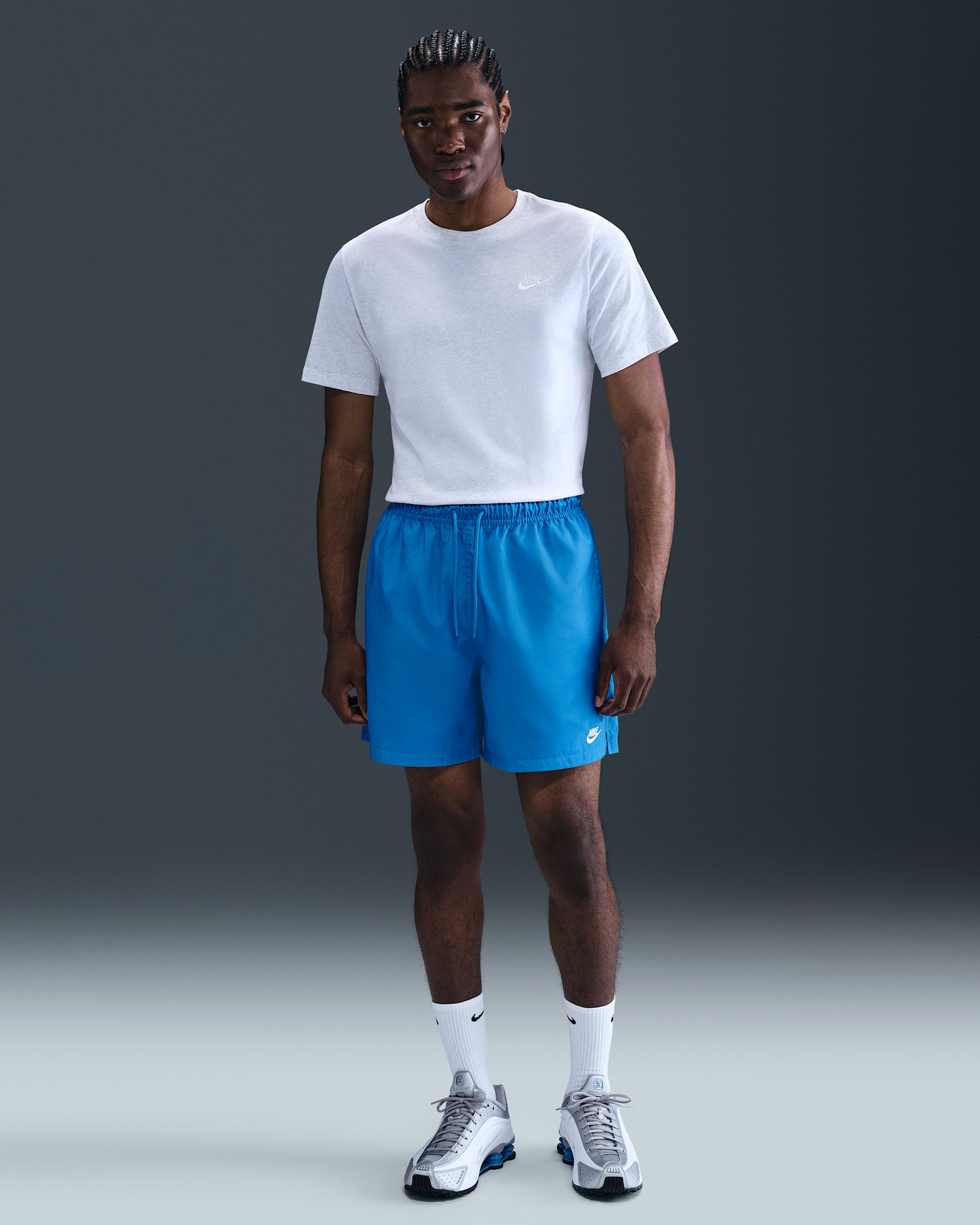 Nike Club Men's Woven Flow Shorts - Light Photo Blue/White