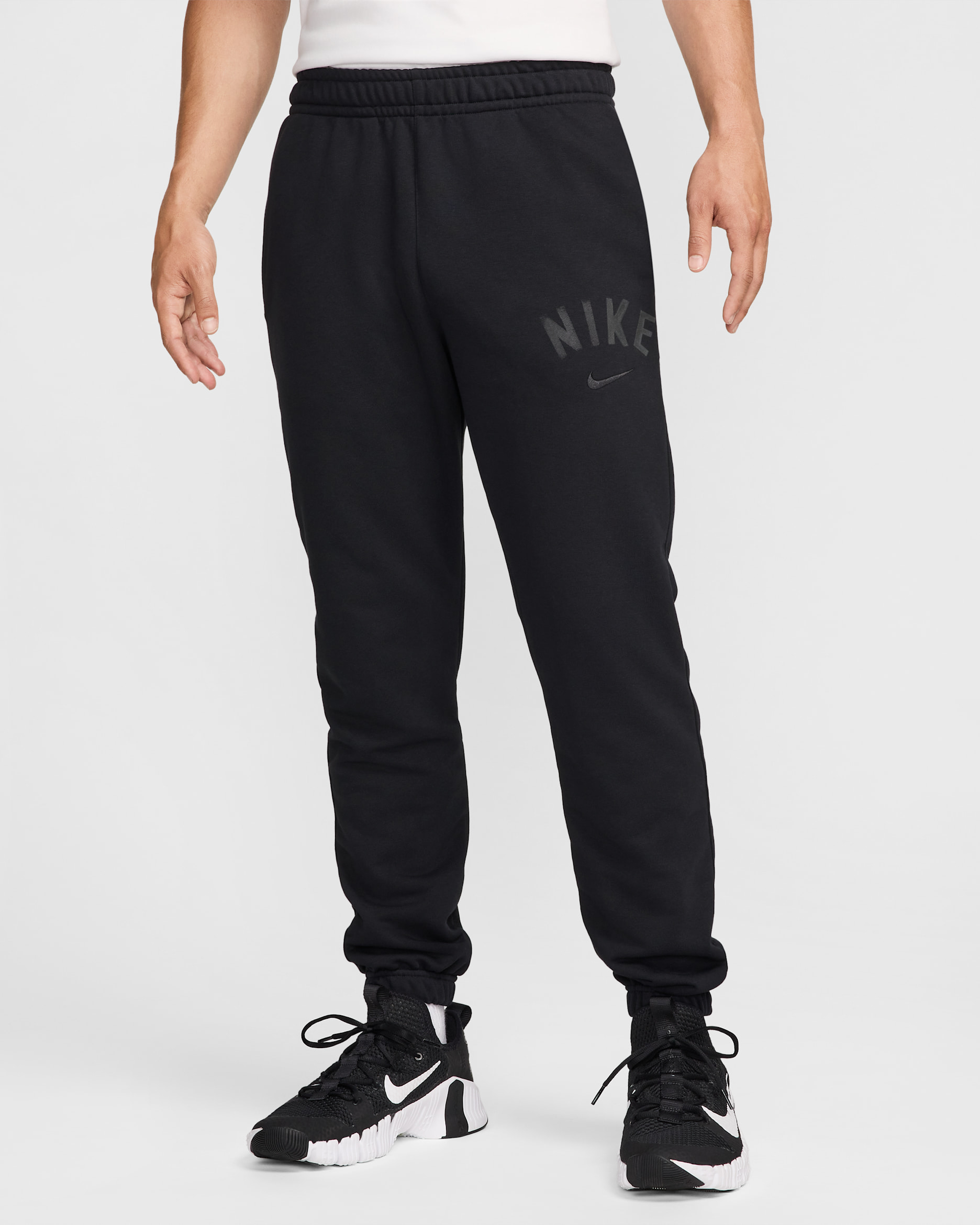 Nike Swoosh Men's Dri-FIT Fleece Fitness Joggers - Black/Black