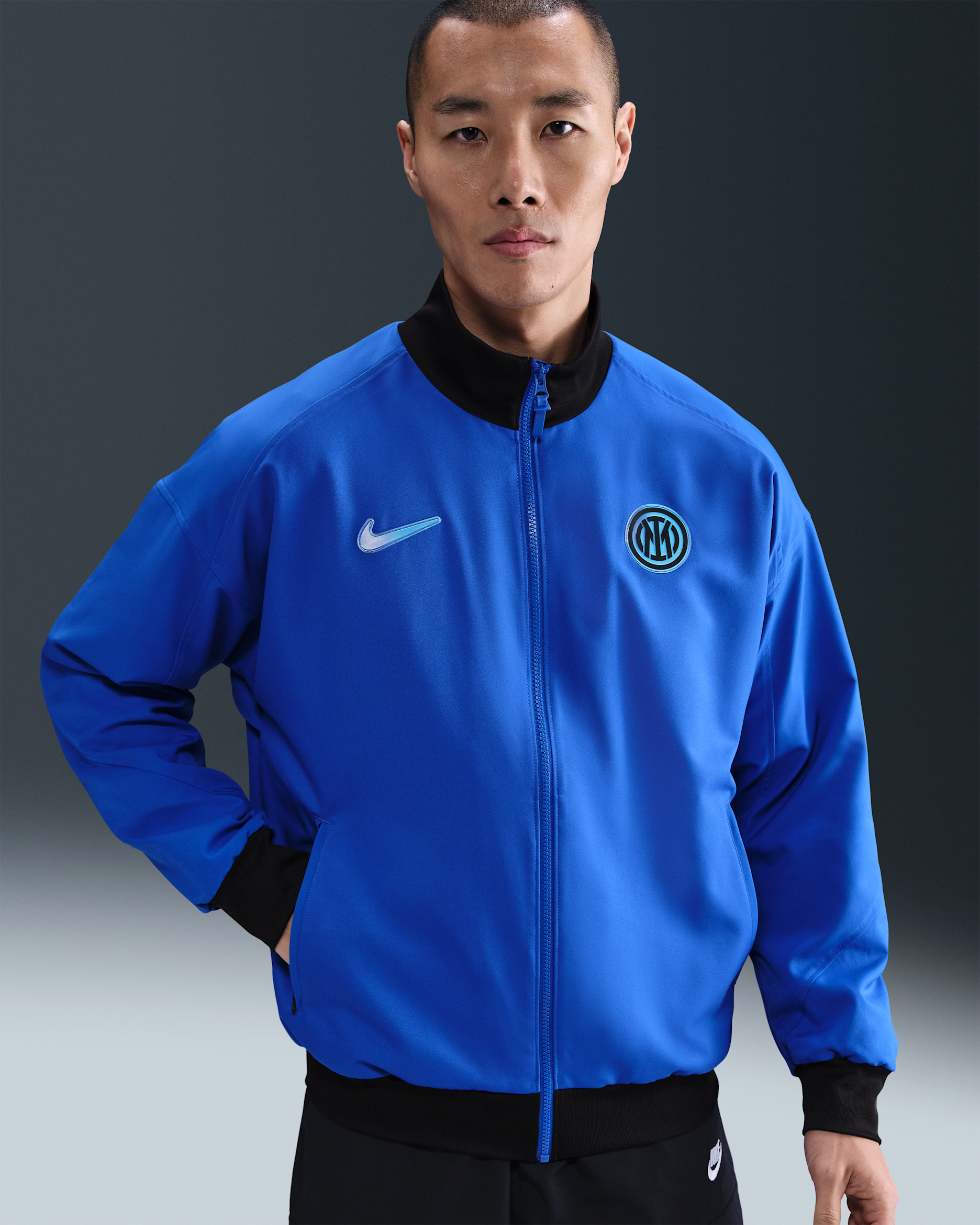 Inter Mailand Nike Dri-FIT Fußball-Hymnenjacke aus Strickmaterial (Herren) - Lyon Blue/Schwarz/Chlorine Blue