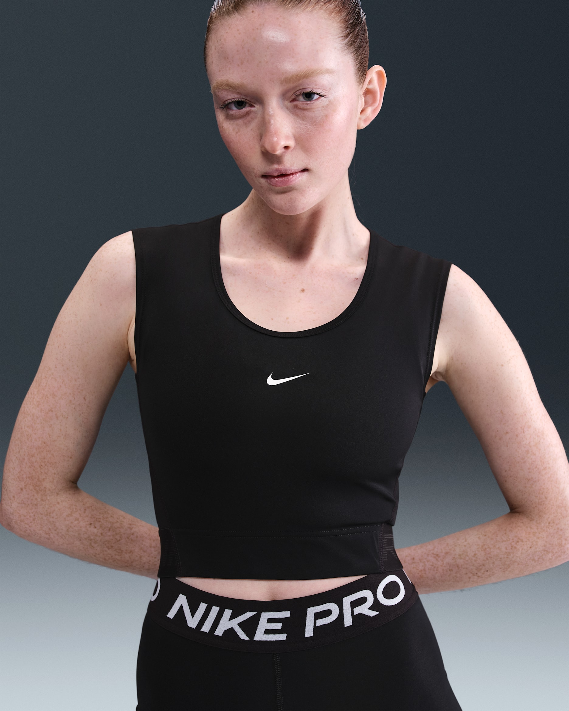 Nike Pro Women's Dri-FIT Tank Top - Black/White