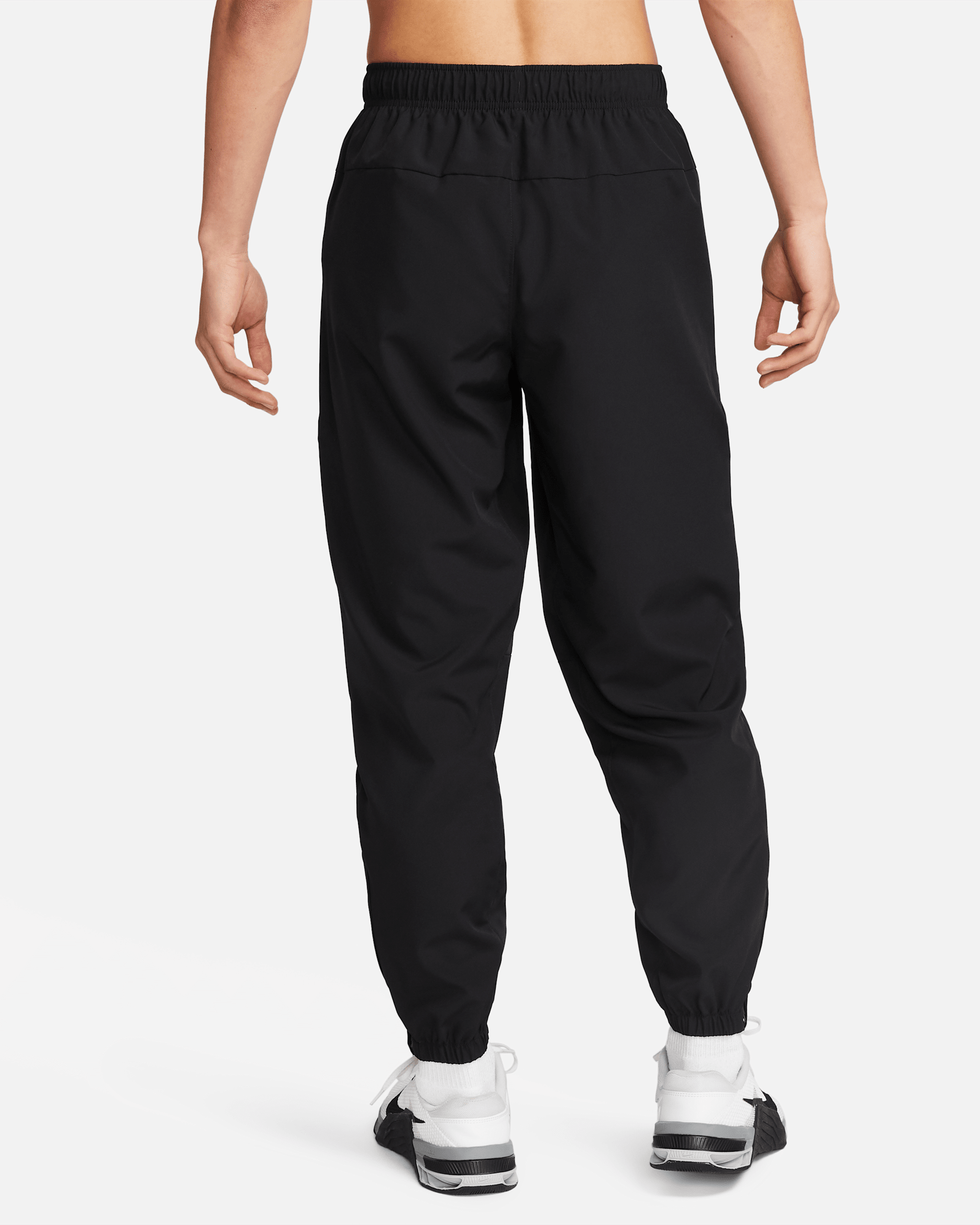 Nike Form Men's Dri-FIT Tapered Versatile Pants