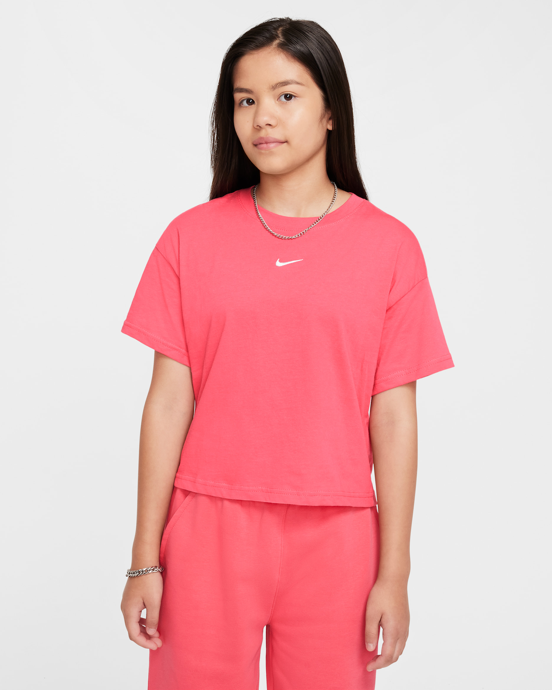 เสื้อยืดเด็กโต Nike Sportswear Essential (หญิง) - Aster Pink