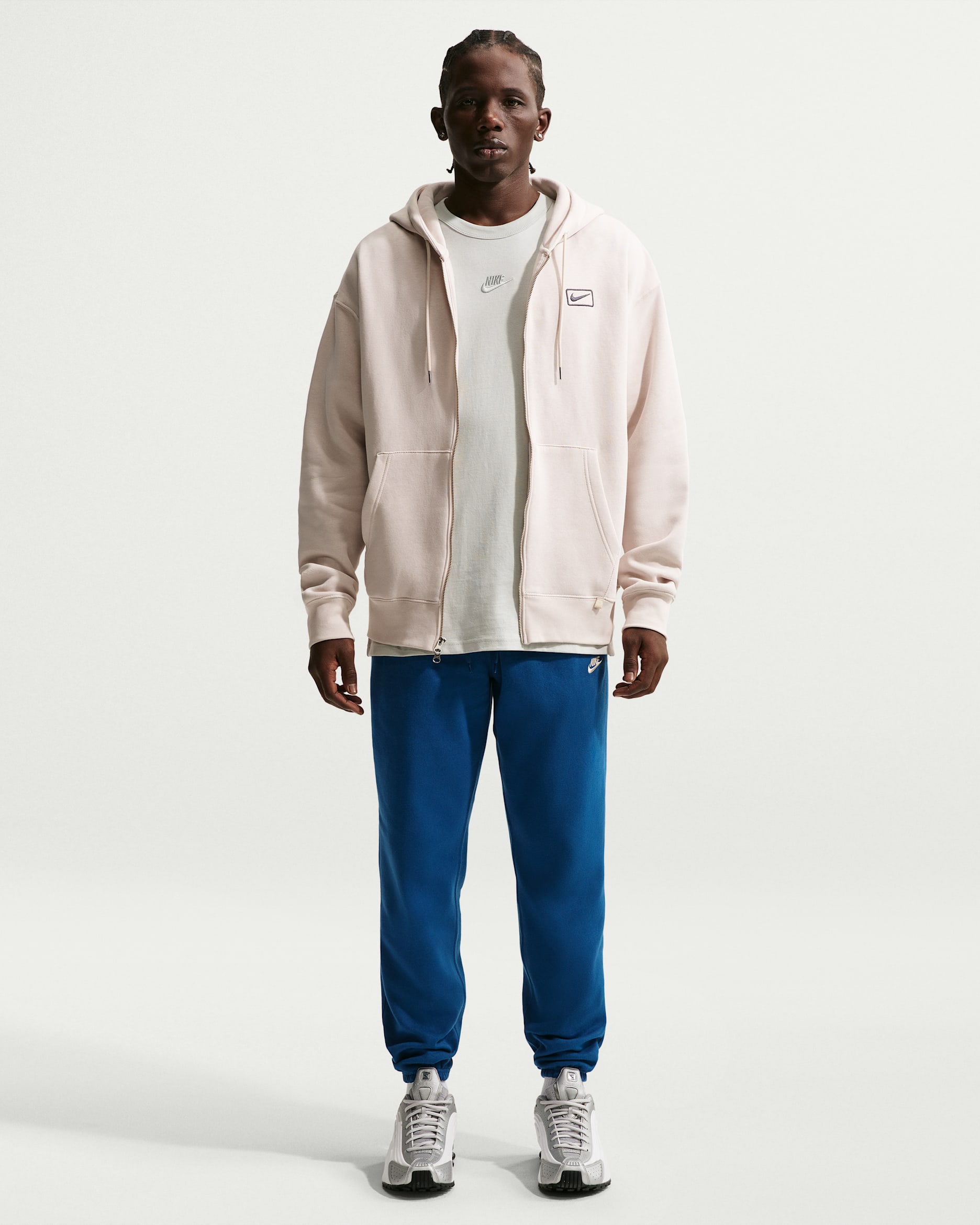 Nike Club Men's Cuffed Brushed Fleece Trousers - Court Blue/Court Blue/Light Khaki