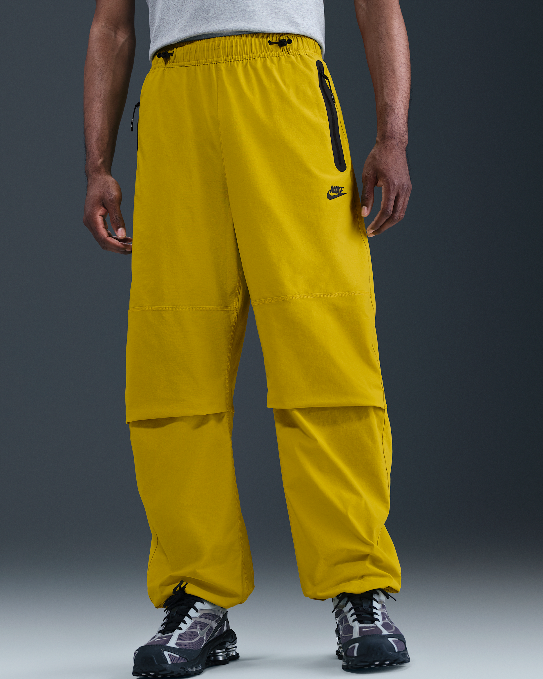 Nike Tech Men's Woven Oversized Pants