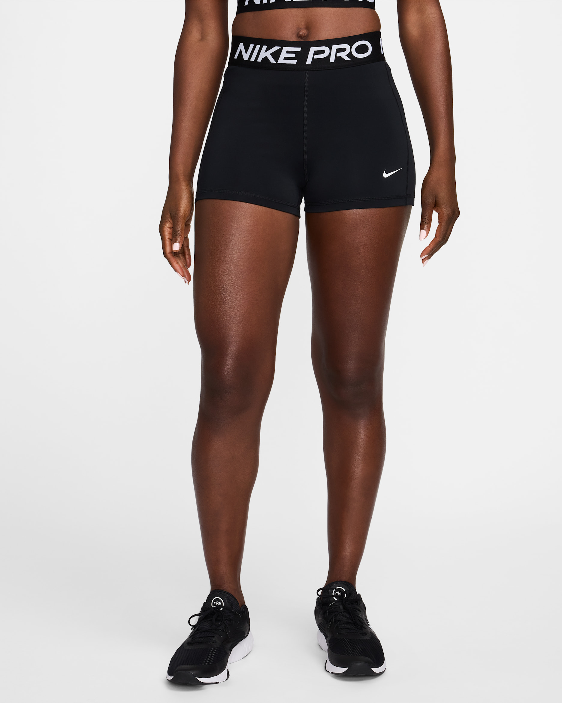 Nike Pro Leak Protection: Period Women's Mid-Rise 7.5cm (approx.) Biker Shorts - Black/White