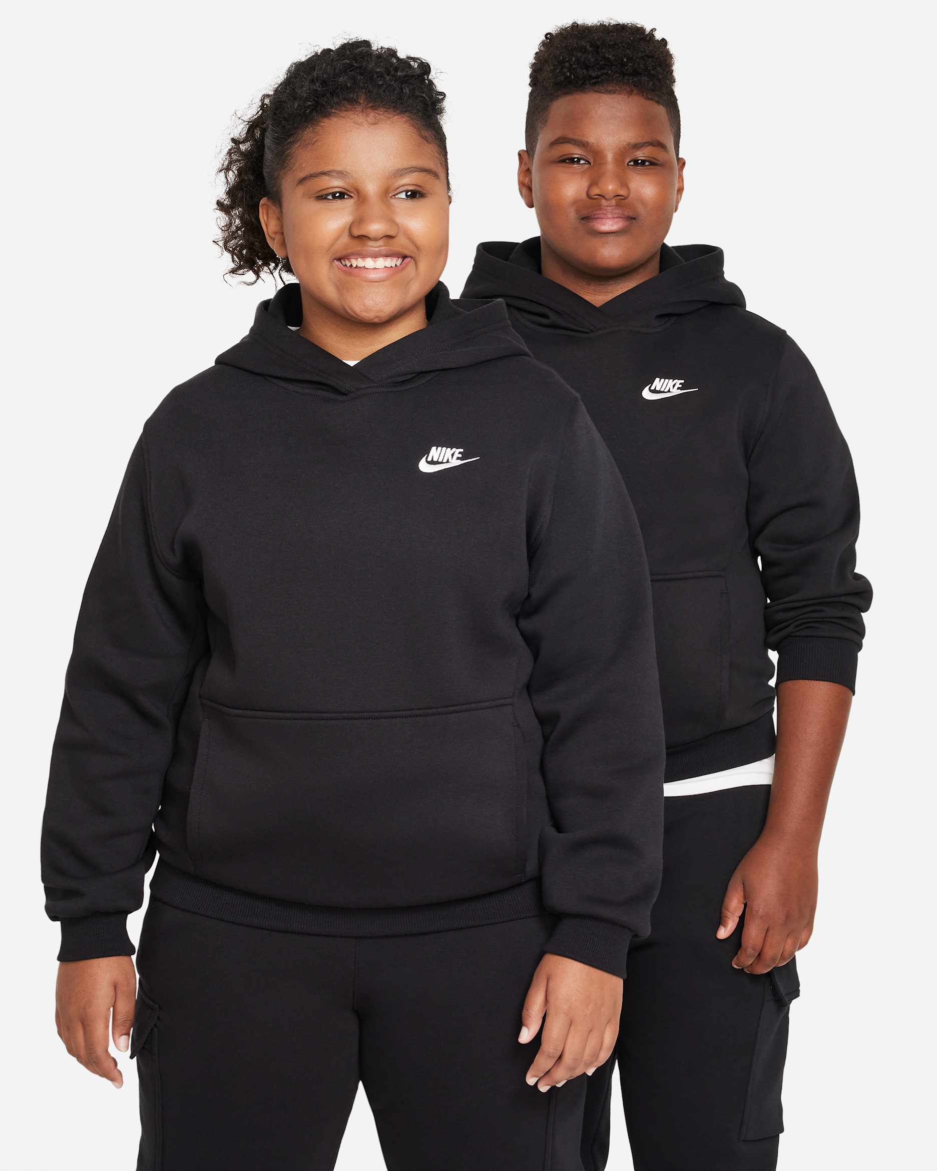 Nike Sportswear Club Fleece Older Kids' Pullover Hoodie (Extended Size) - Black/White