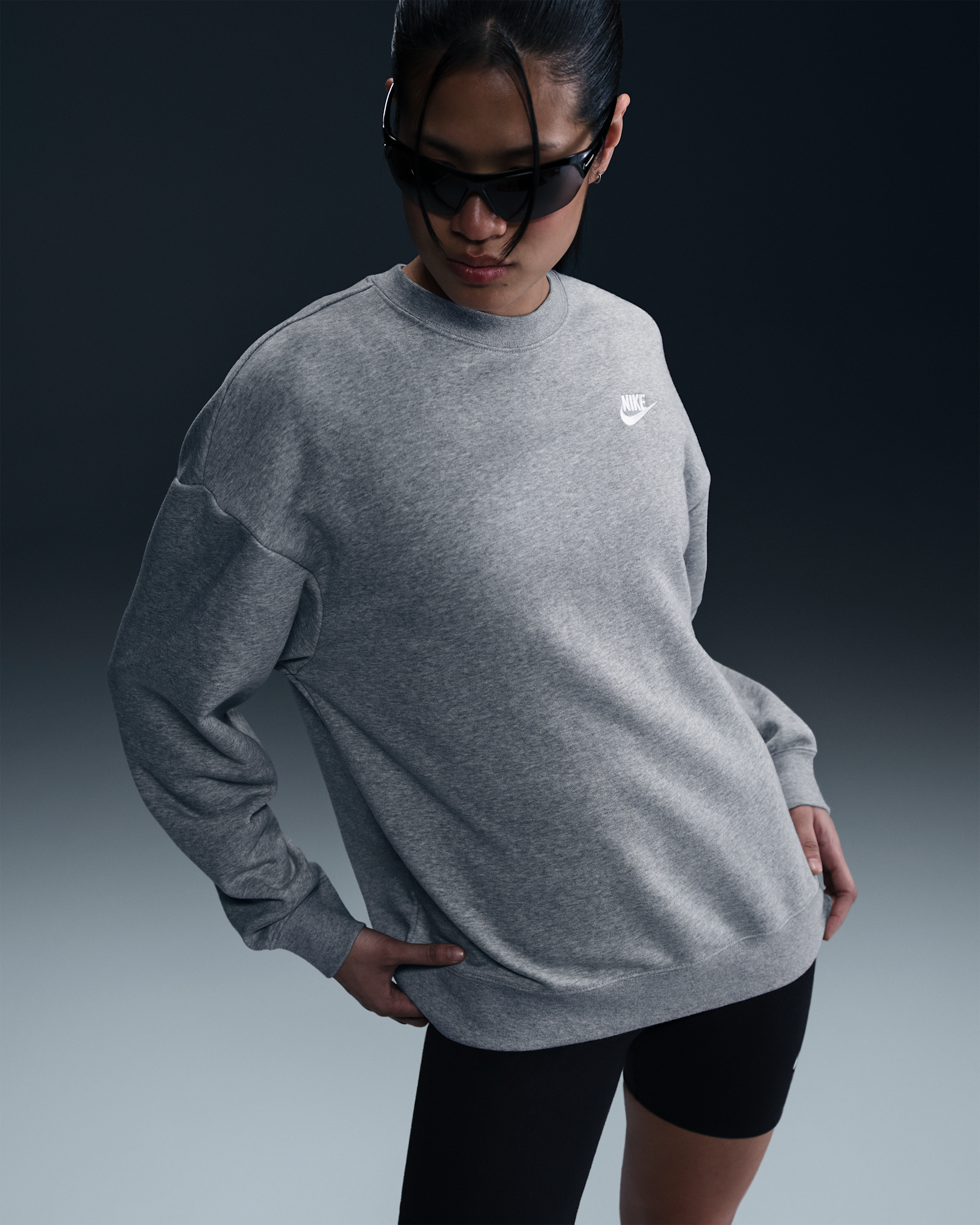 Nike Sportswear Club Fleece Women's Loose Crew-Neck Sweatshirt - Dark Grey Heather/White