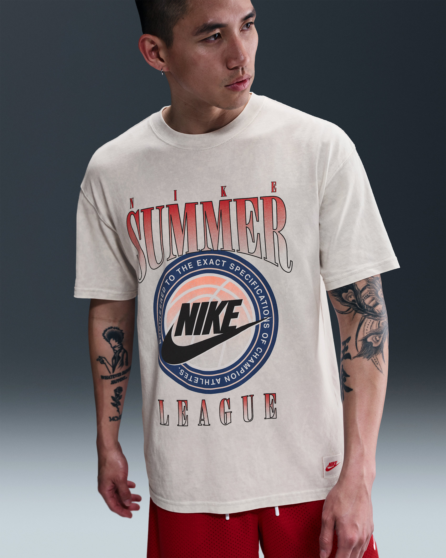 ナイキ メンズ マックス90 バスケットボール Tシャツ - フォトンダスト