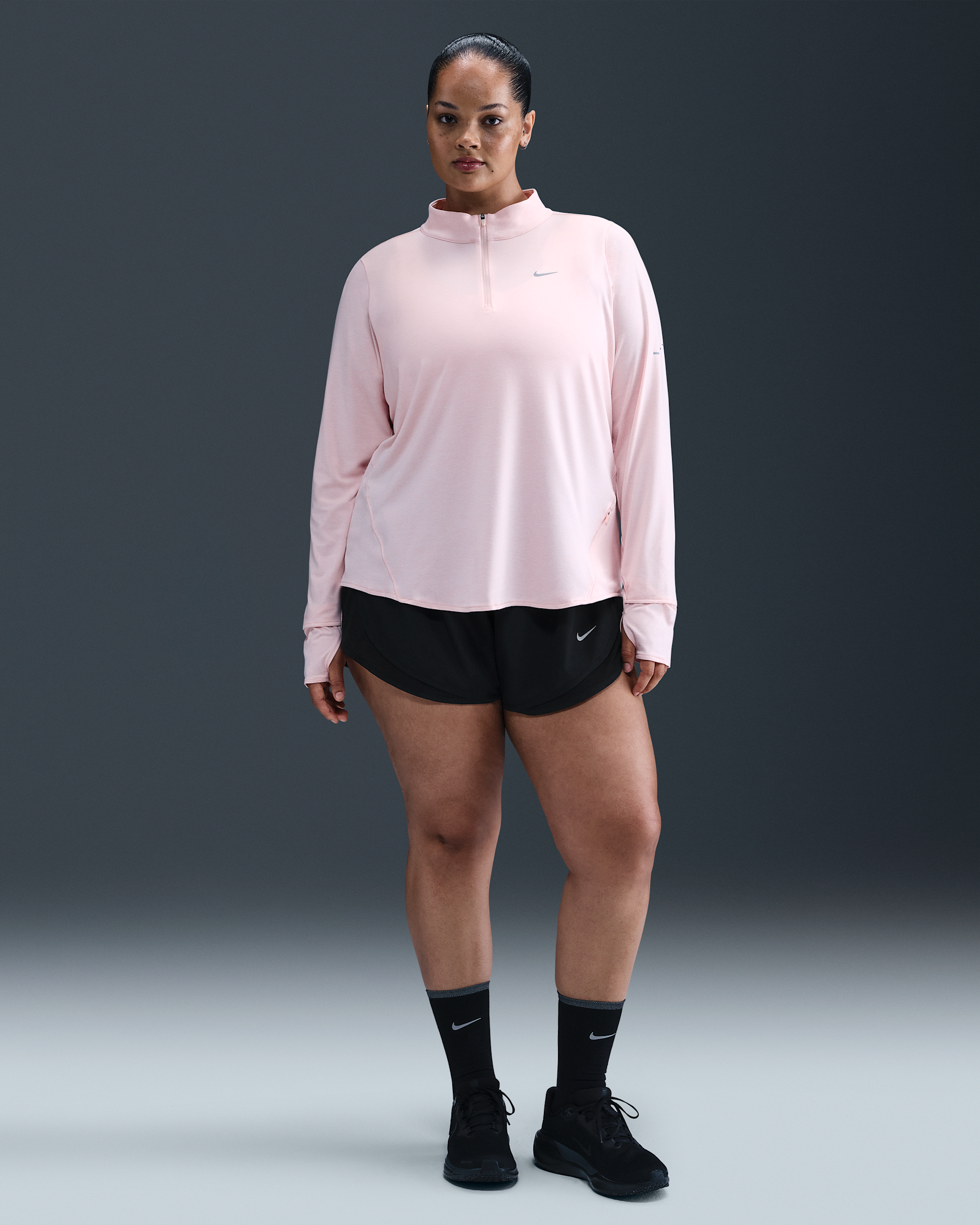 Nike Tempo Dri-FIT hardloopshorts met halfhoge taille en binnenbroekje voor dames (8 cm, Plus Size) - Zwart/Zwart/Zwart