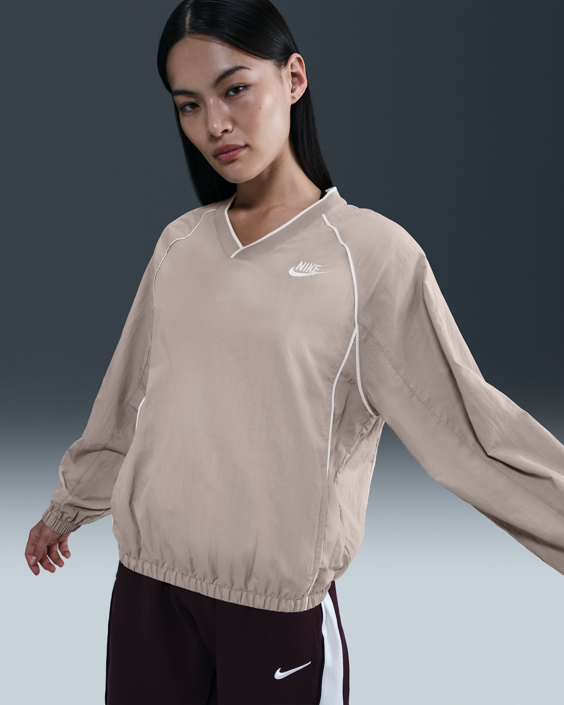 Sudadera sin cierre para mujer Nike Sportswear Windrunner - Gris universitario/Vela