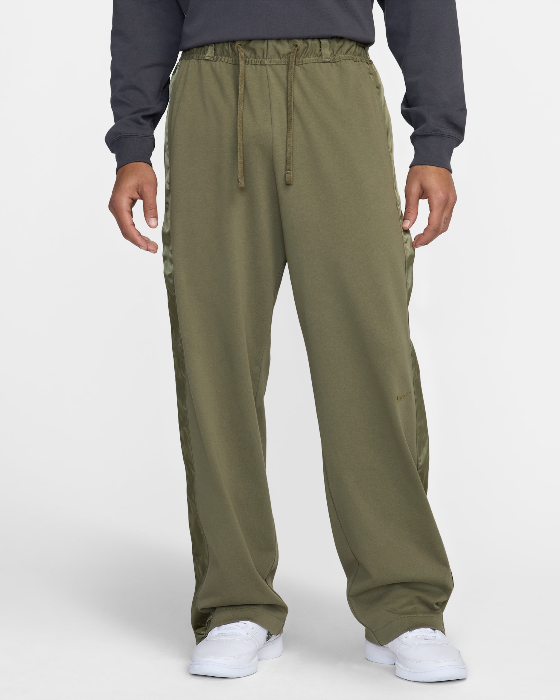 Devin Booker Men's Dri-FIT Pants - Medium Olive