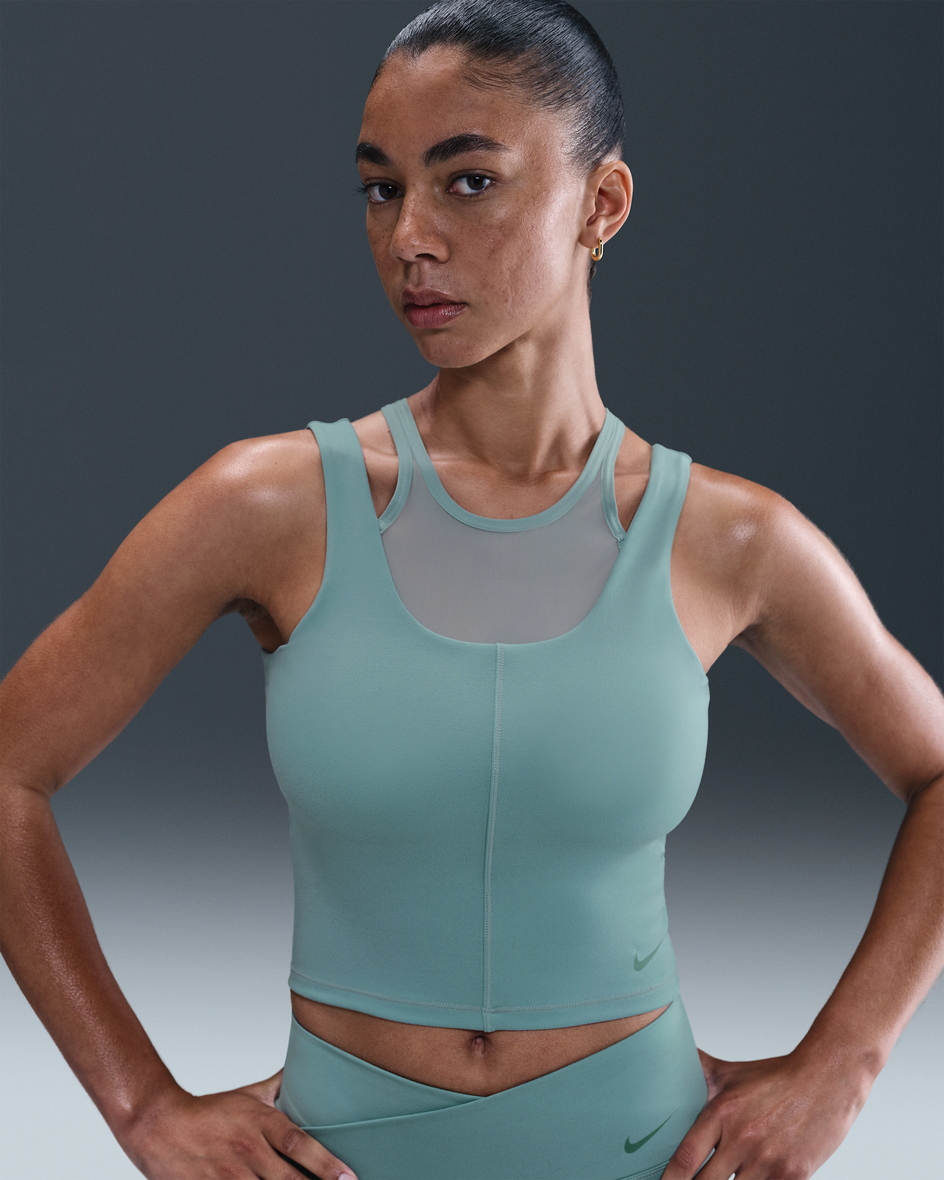 Nike One Fitted Women's Dri-FIT Cropped Tank Top - Cannon/Bicoastal