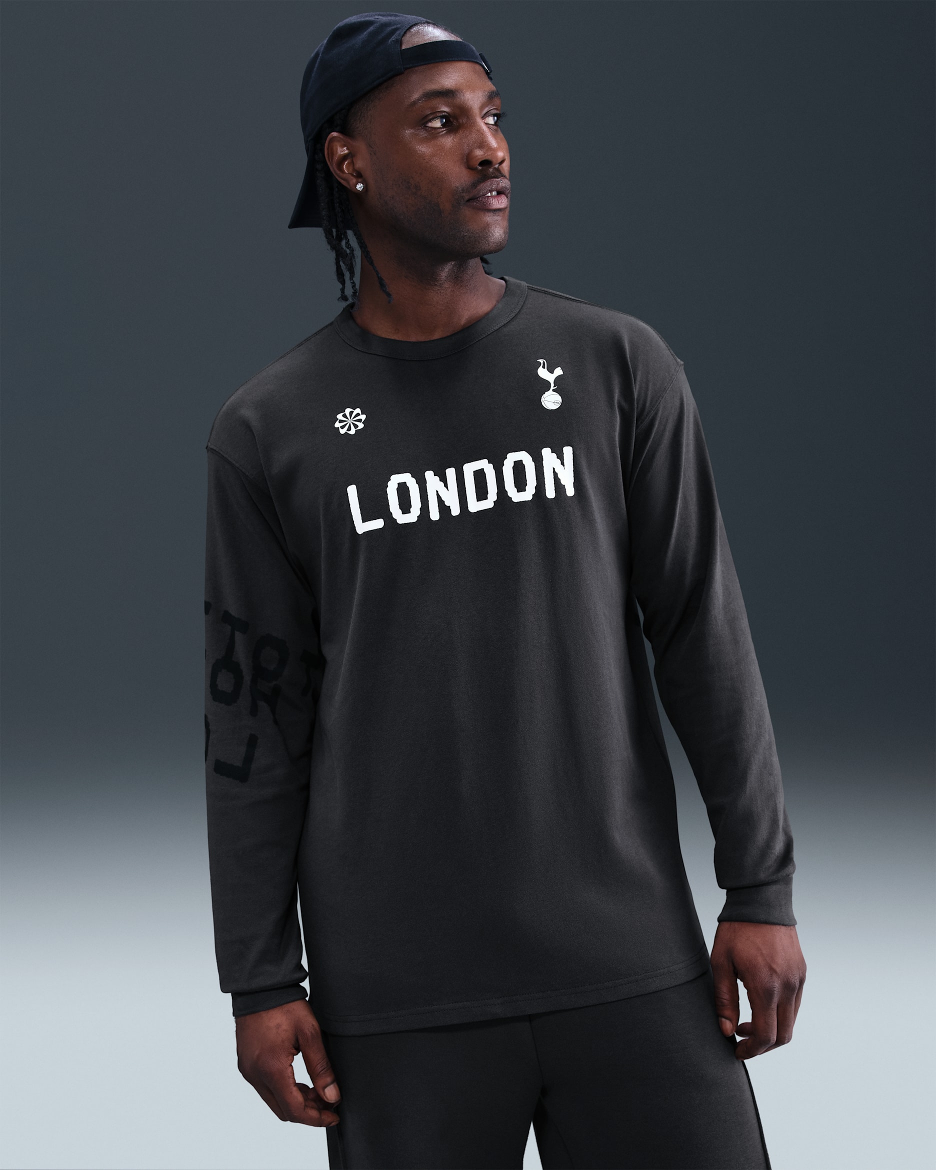 Tottenham Hotspur Men's Nike Soccer Long-Sleeve T-Shirt - Anthracite